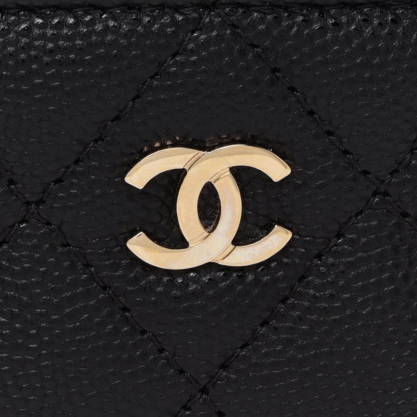Caviar Quilted Small Vanity Case With Chain Black