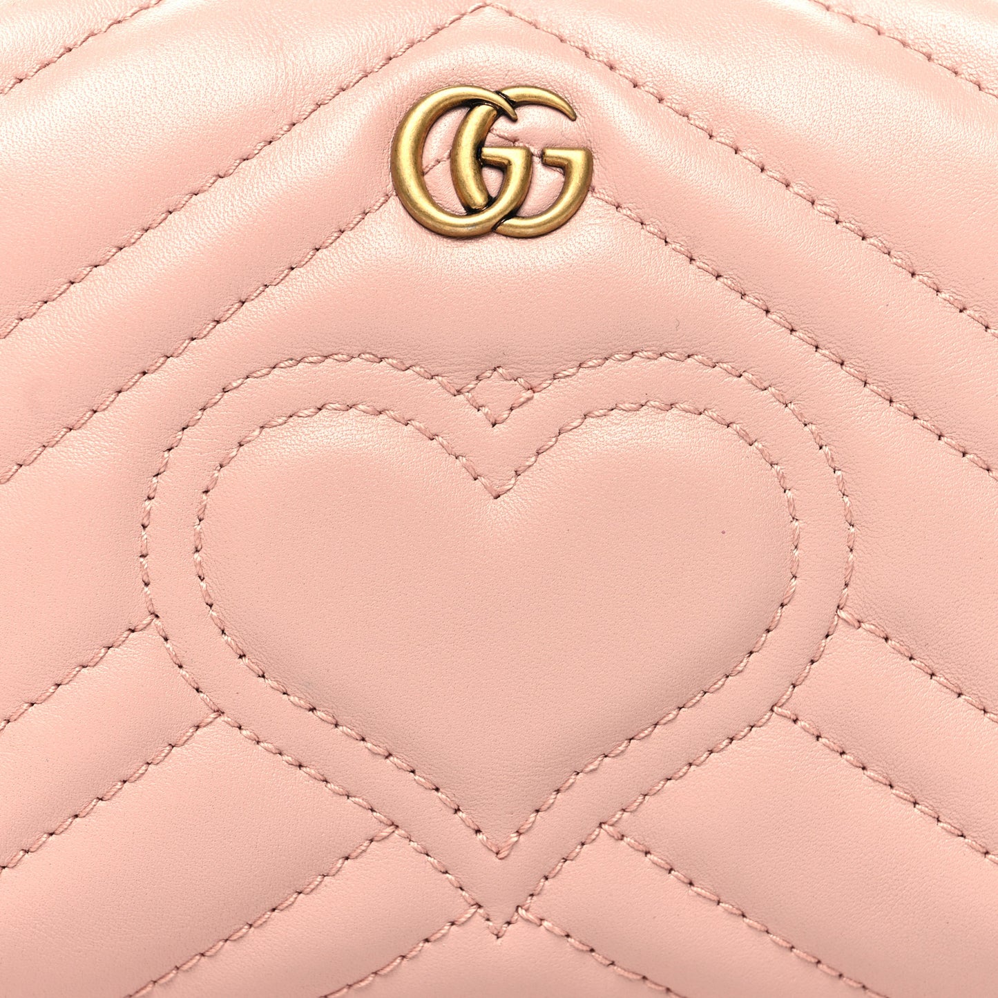 Calfskin Matelasse GG Marmont Cosmetic Case Perfect Pink