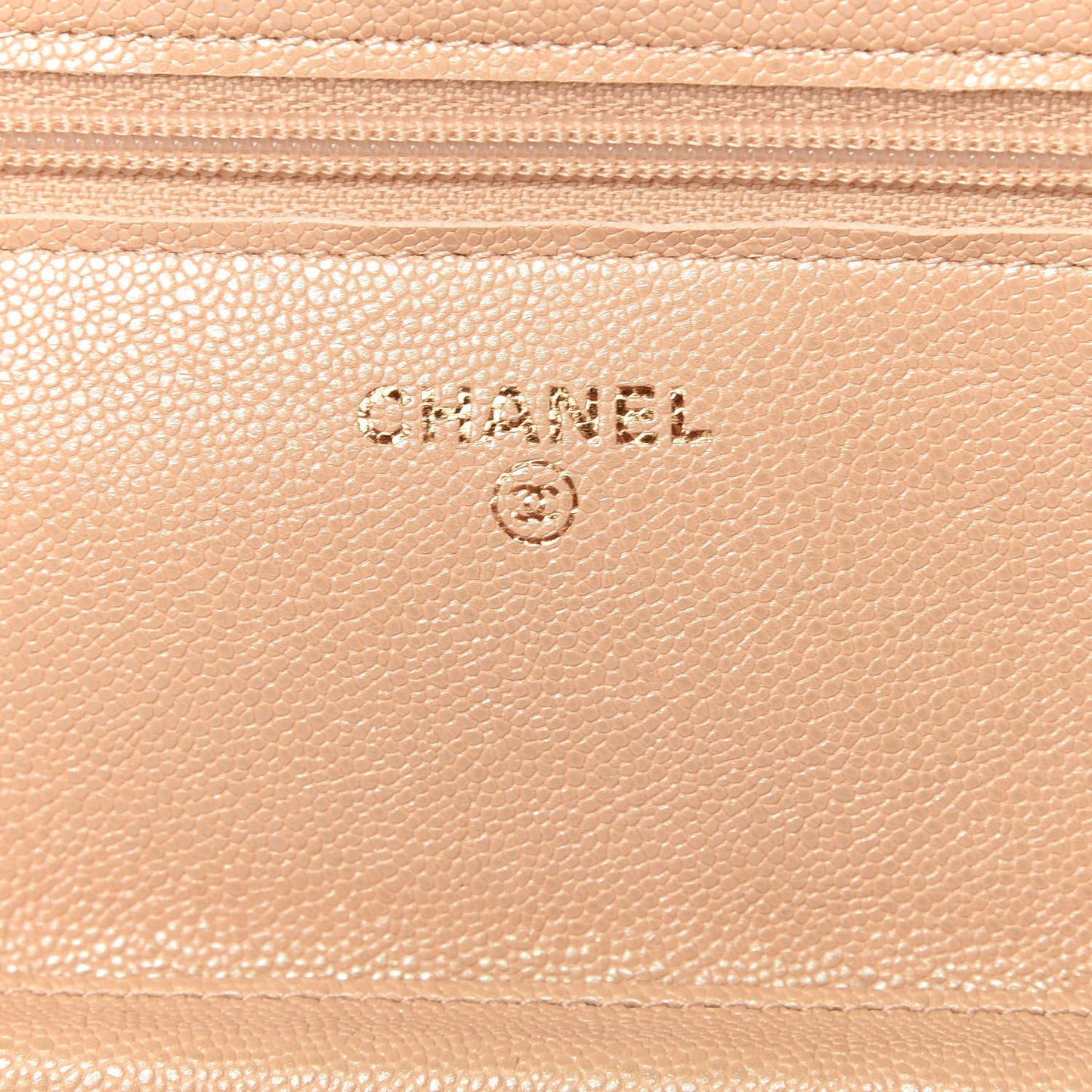 Iridescent Caviar Quilted Wallet On Chain WOC Beige