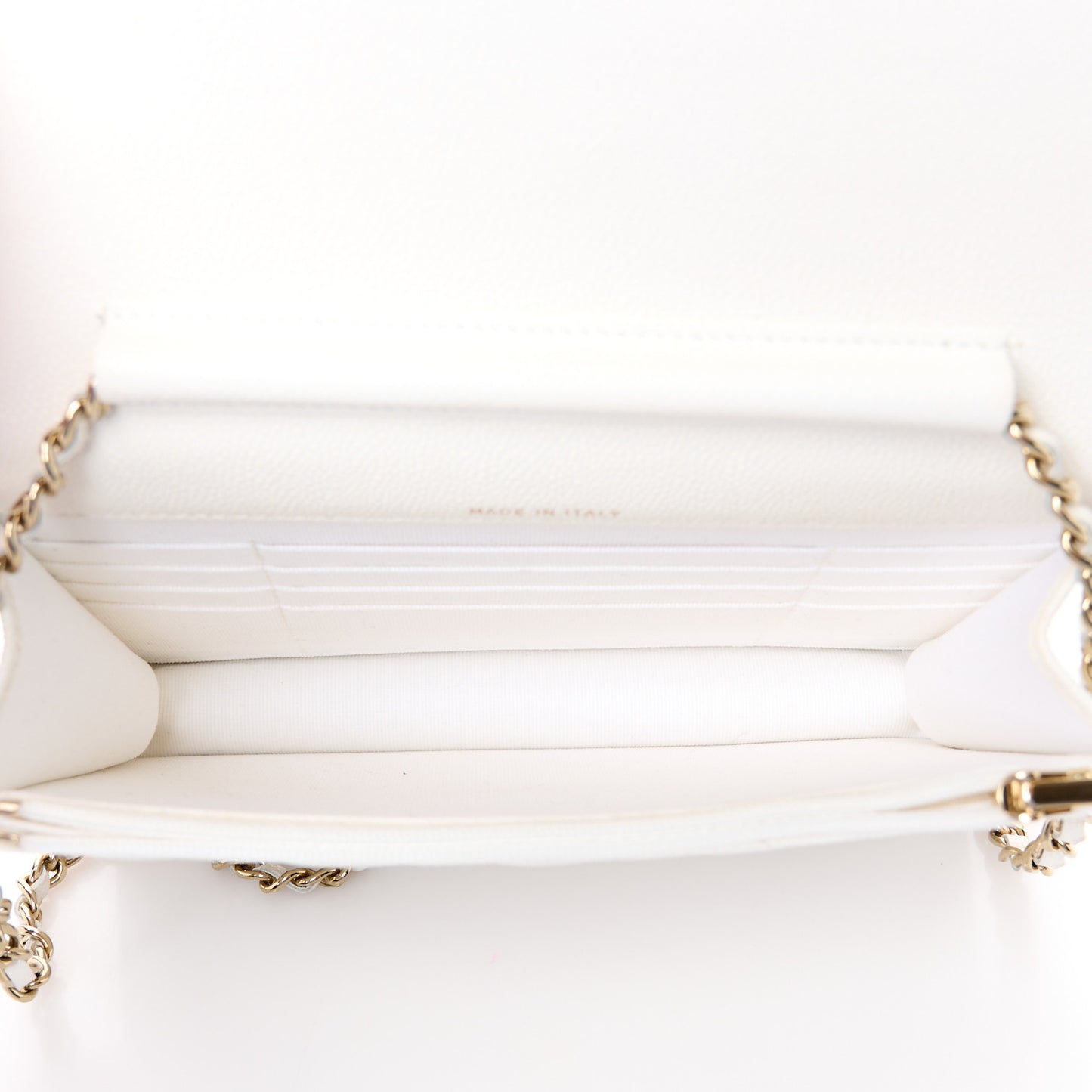 Caviar Quilted Square Wallet On Chain WOC White