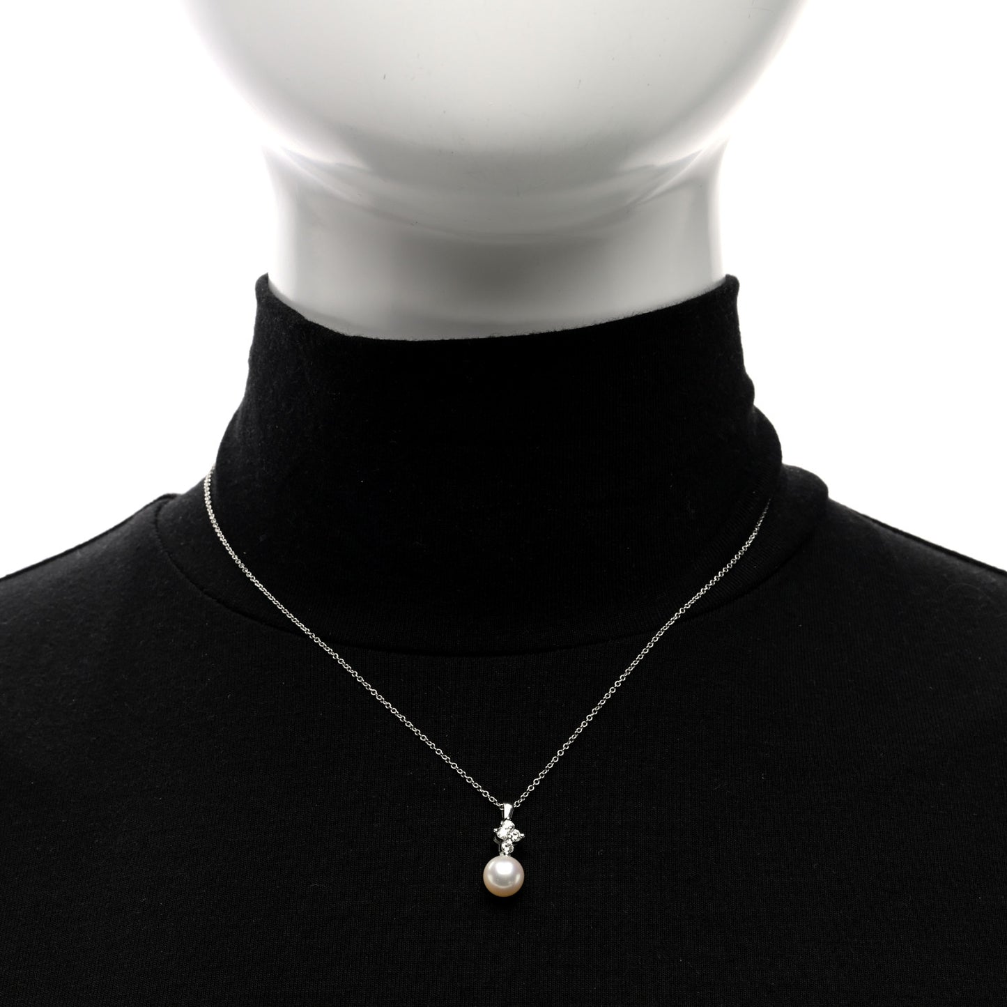 Platinum Cultured Pearl Diamond Pendant Necklace
