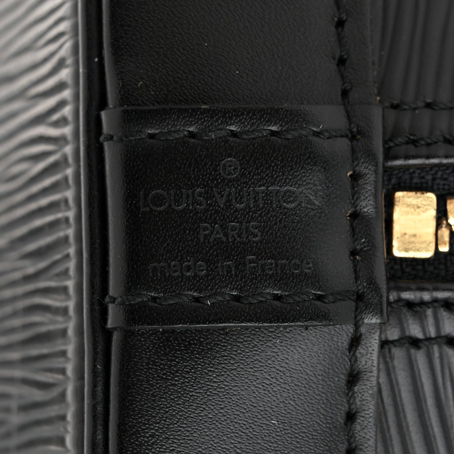 LOUIS VUITTON Epi Alma PM Black
