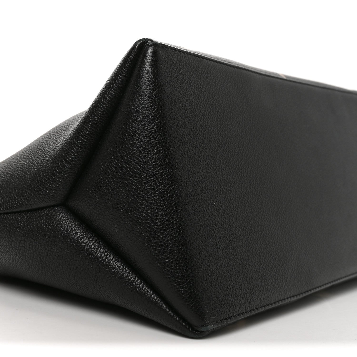 Louis Vuitton Empreinte Monogram Giant Grand Palais Black Beige 7 of 8