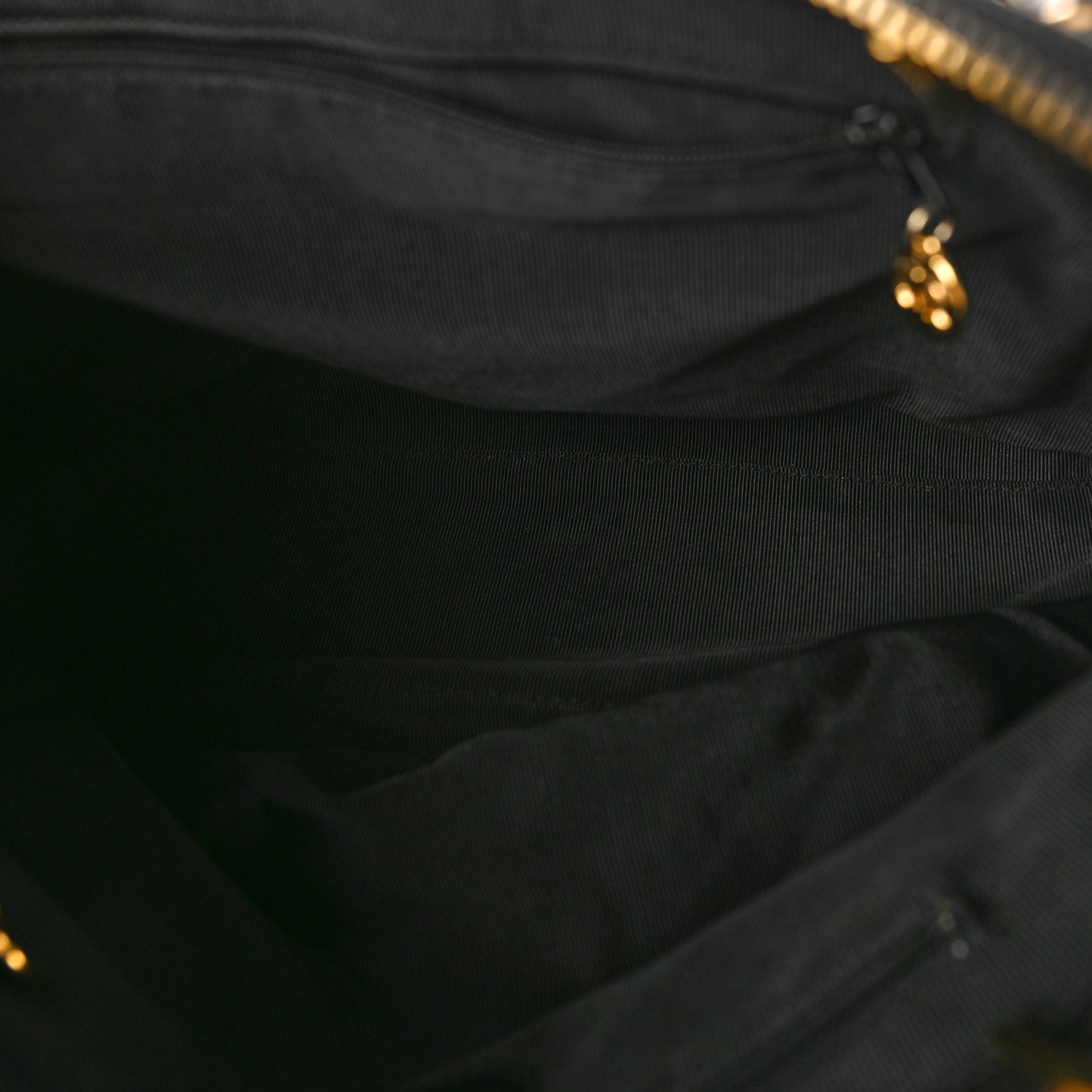 Caviar Quilted Flap Shoulder Bag Black