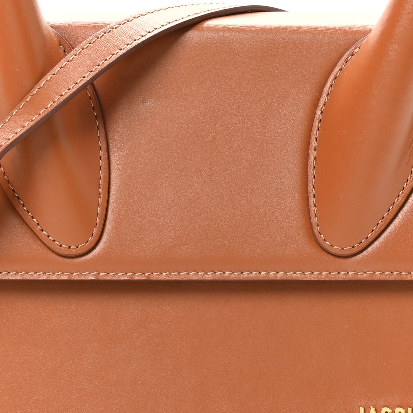 Smooth Calfskin Le Grand Chiquito Light Brown