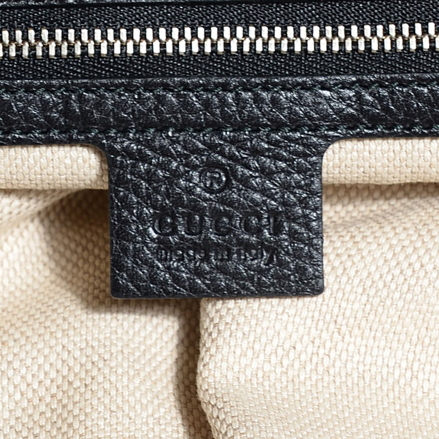 Pebbled Calfskin Studded Medium Soho Chain Shoulder Bag Black