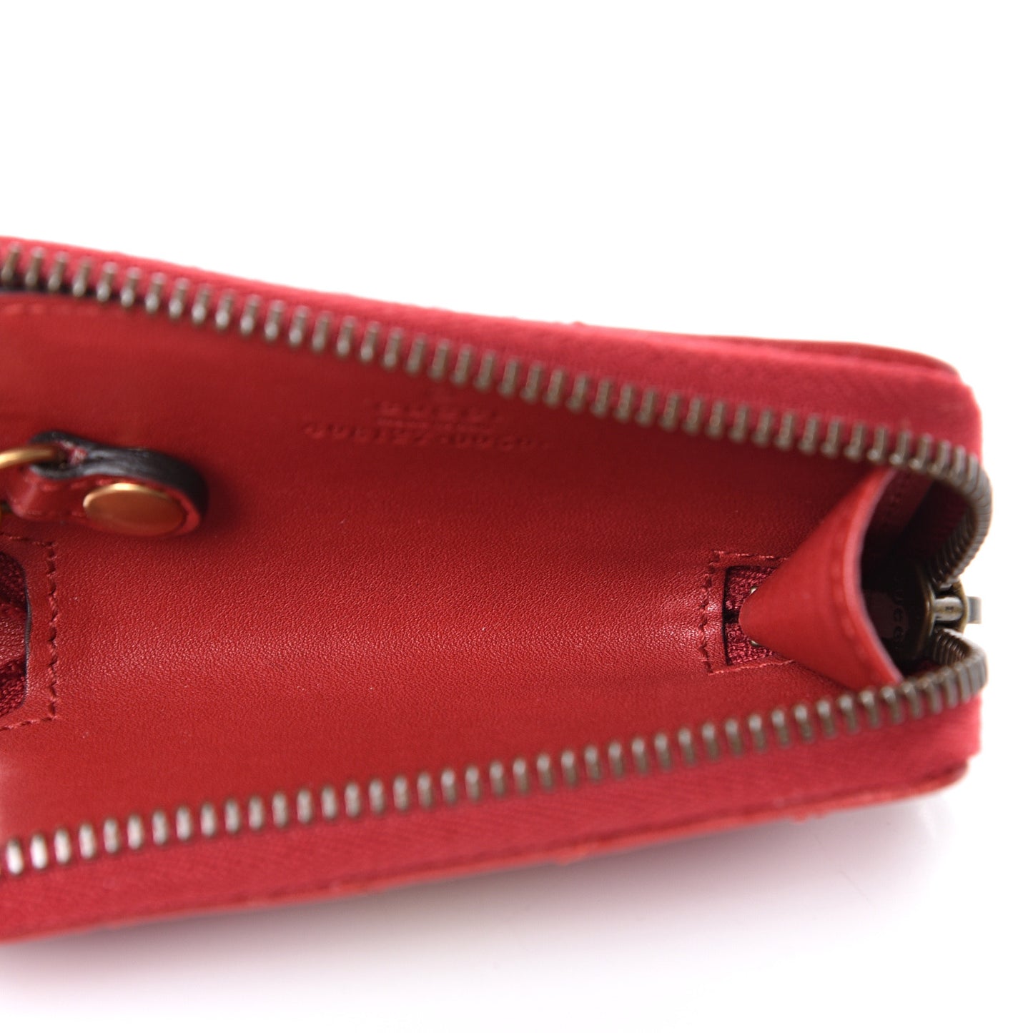Calfskin Matelasse GG Marmont Zip Around Key Case Hibiscus Red