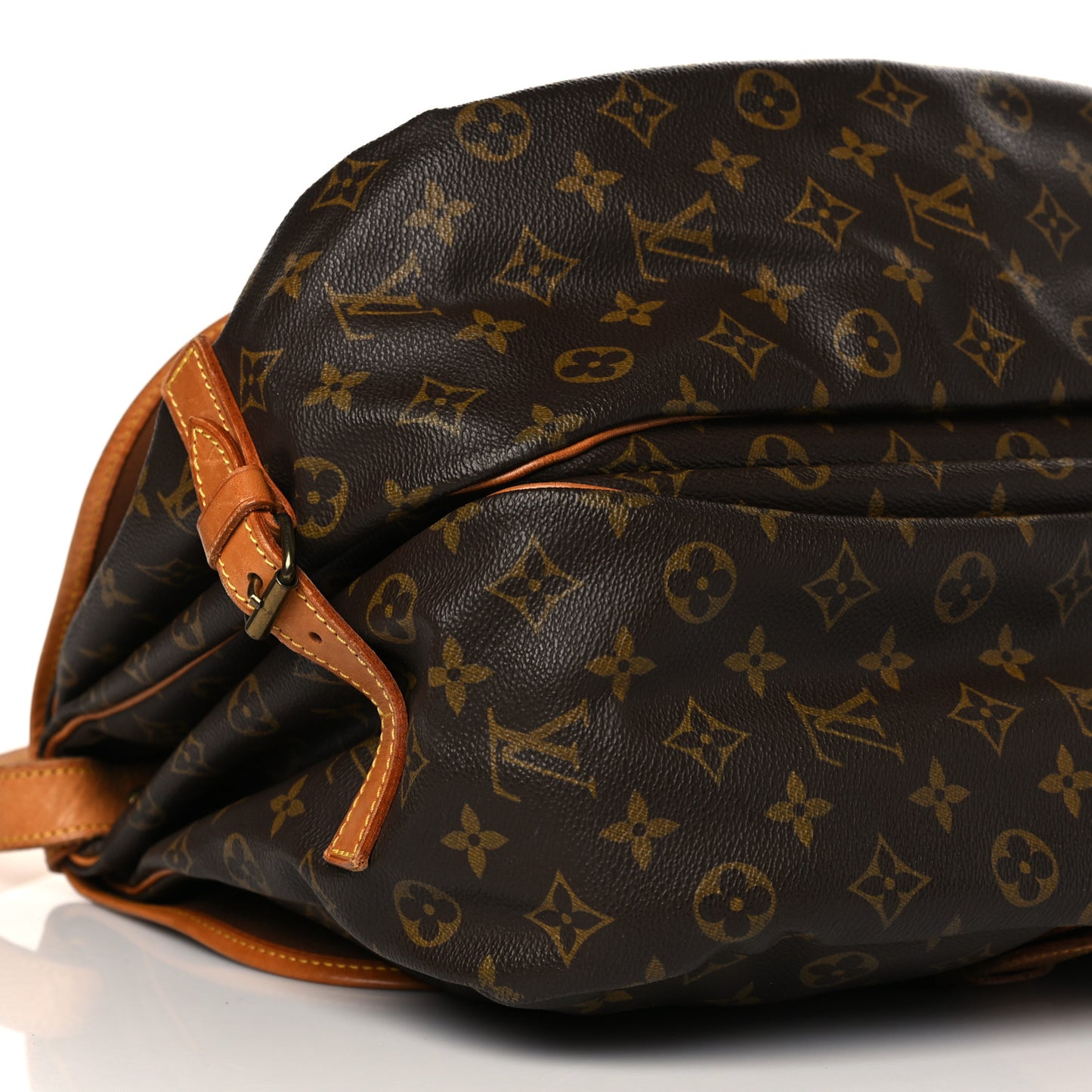 Monogram Saumur 35