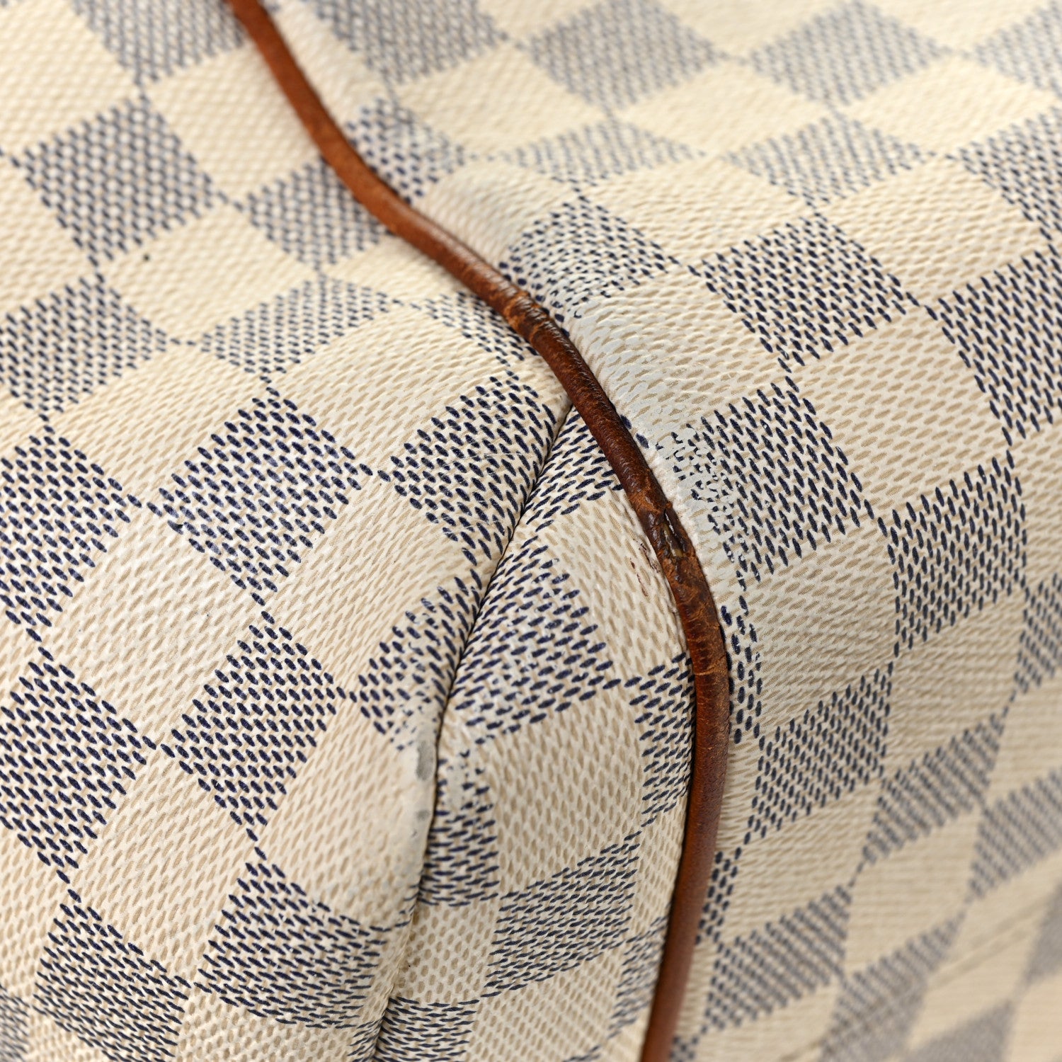 Louis Vuitton Damier Azur Totally MM 9 of 29