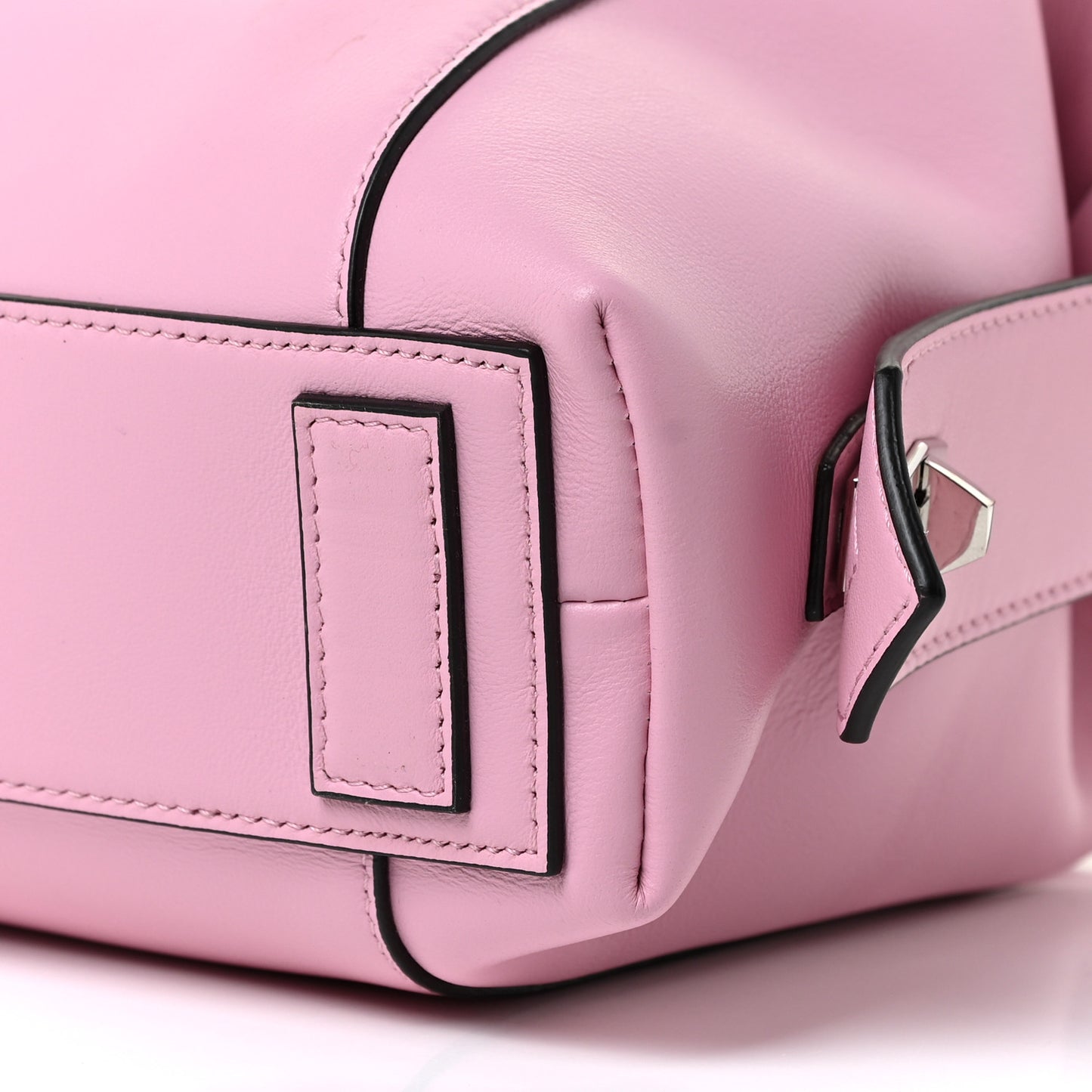 Soft Calfskin Small Antigona Baby Pink