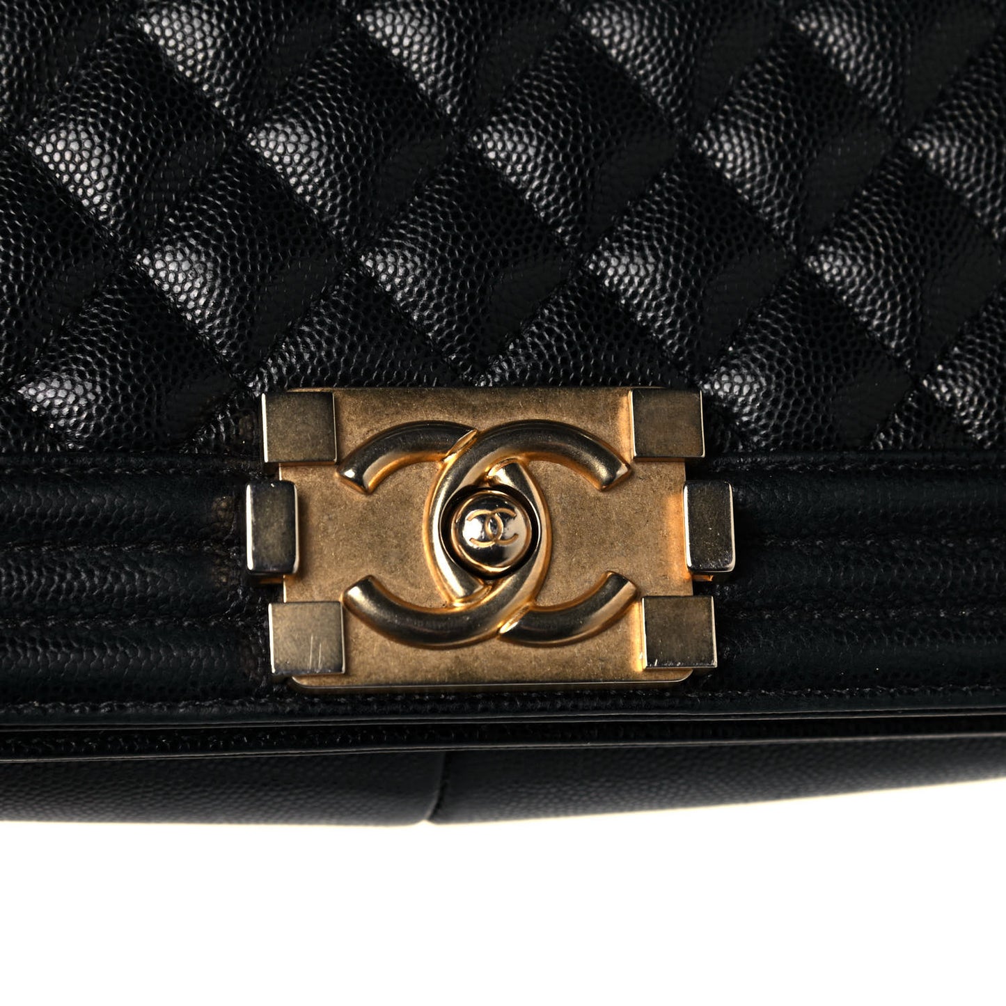 Caviar Quilted New Medium Boy Flap Black