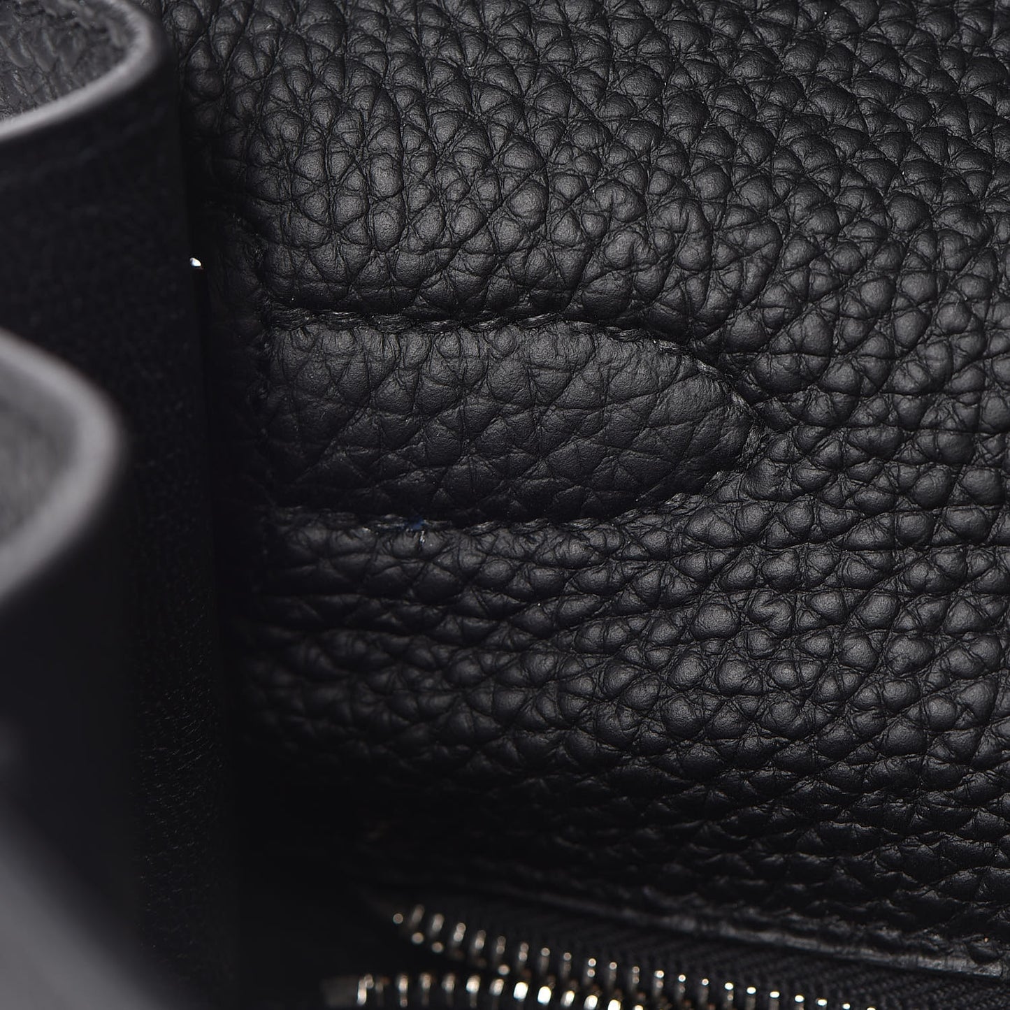 Togo Kelly Retourne 32 Black