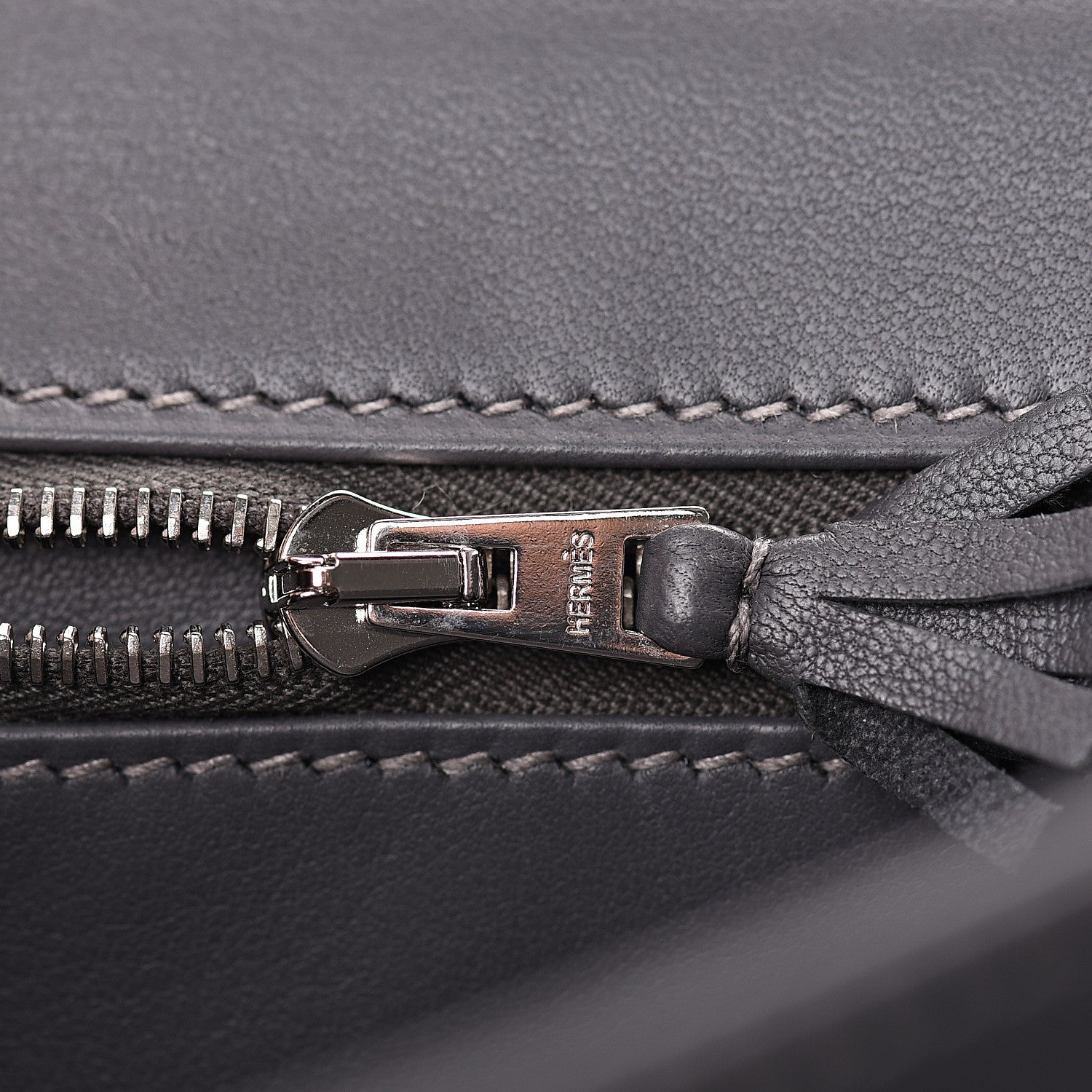 Hermes Matte Alligator Constance 24 Graphite 23 of 24