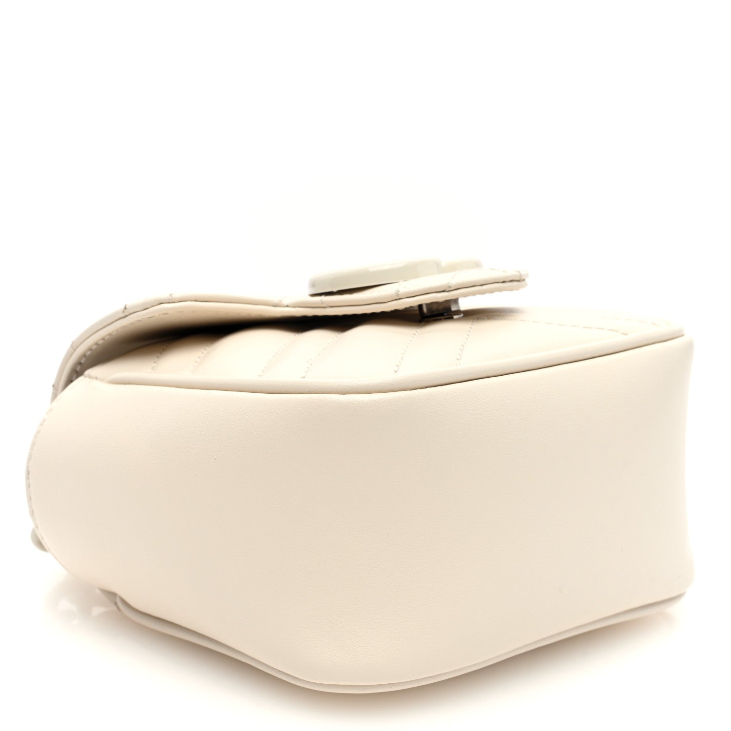 Gucci Calfskin Matelasse Monochrome GG Marmont Chain Mini Belt Bag Mystic White 4 of 9