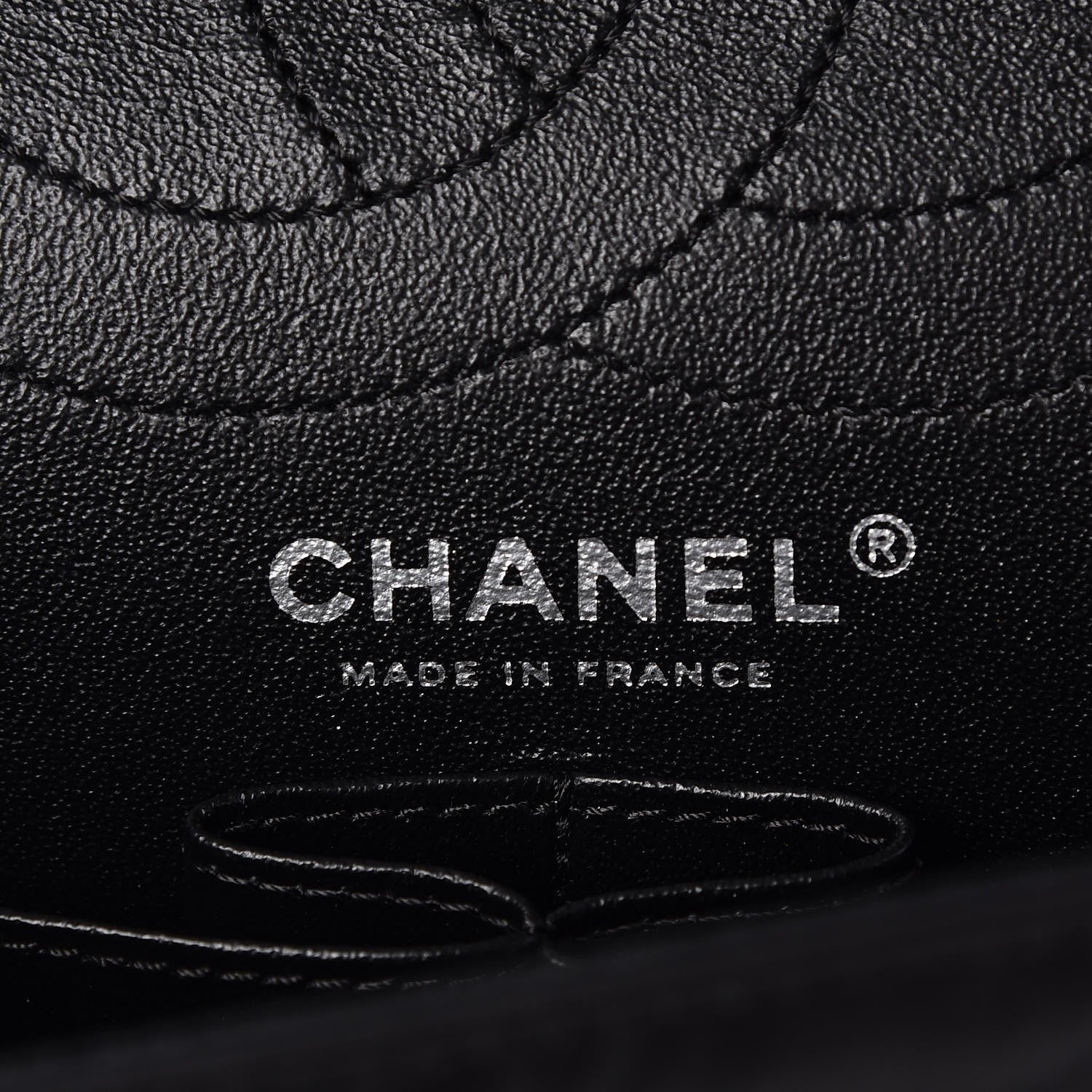 Chanel Aged Calfskin Chevron 2.55 Reissue 226 So Black 6 of 8