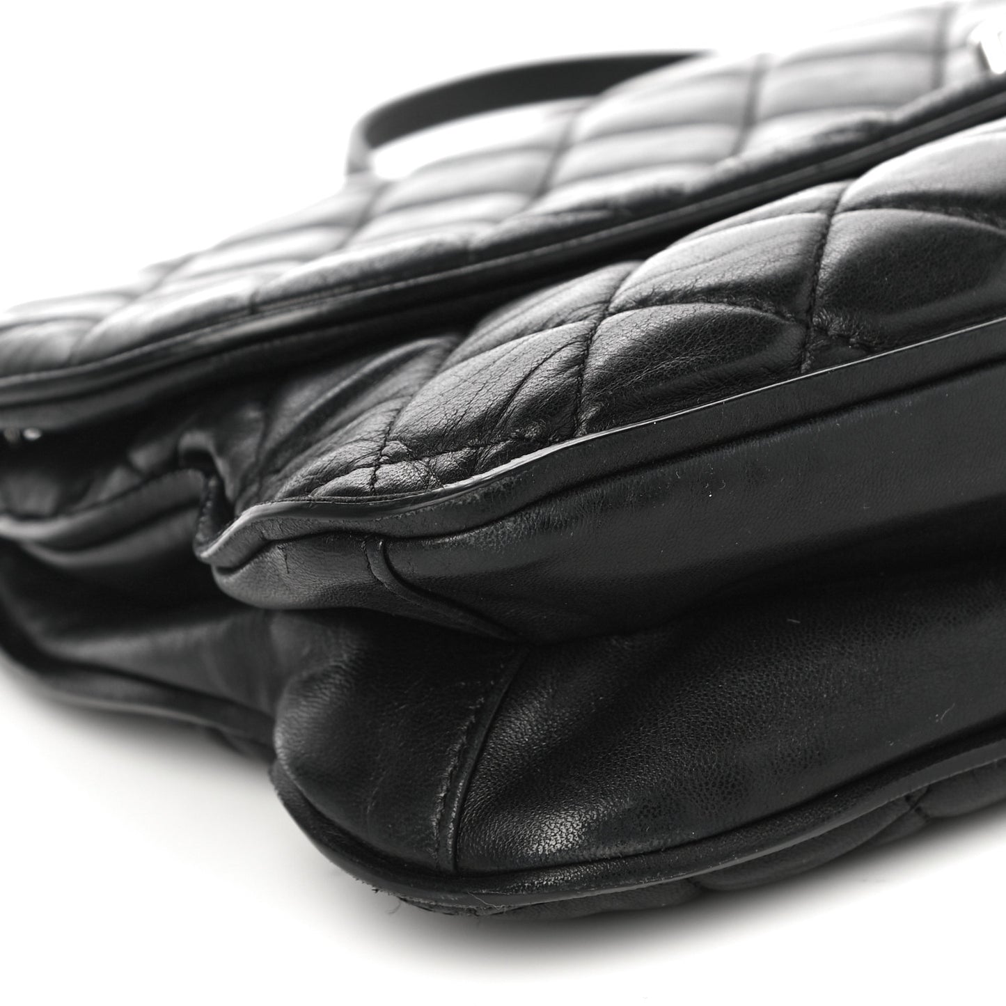 Lambskin Quilted Large Pagode Piping Flap Black