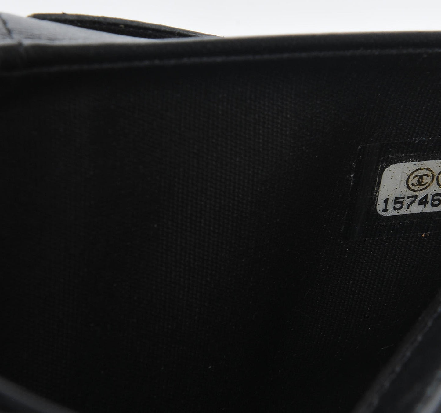 Caviar Sevruga L Zip Pocket Wallet Black