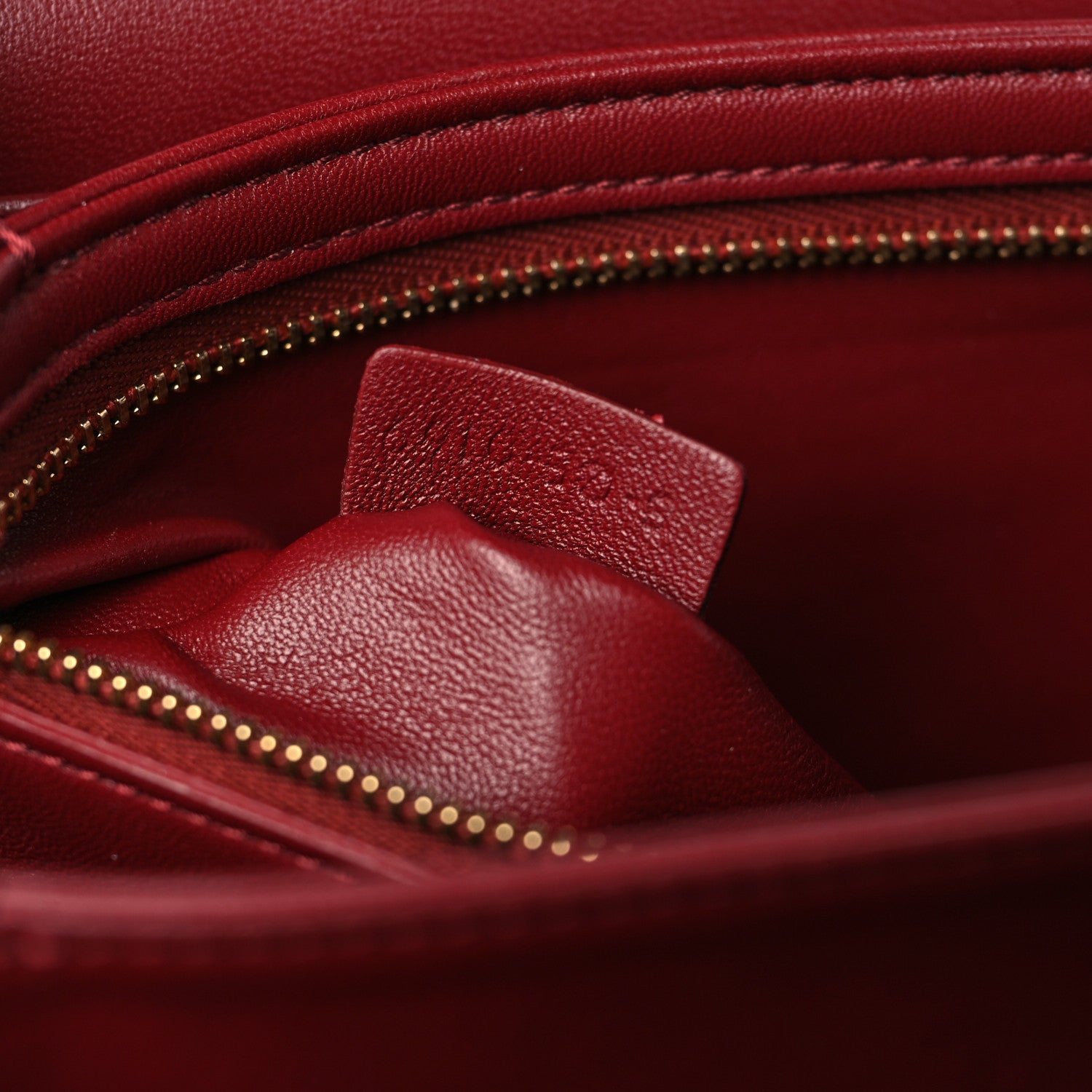 Celine Lizard Medium Triomphe 7 of 9