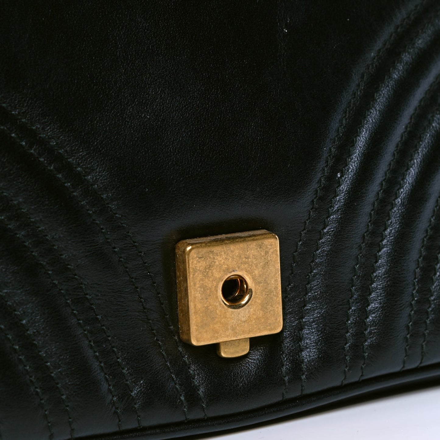 Calfskin Matelasse Small GG Marmont Shoulder Bag Black