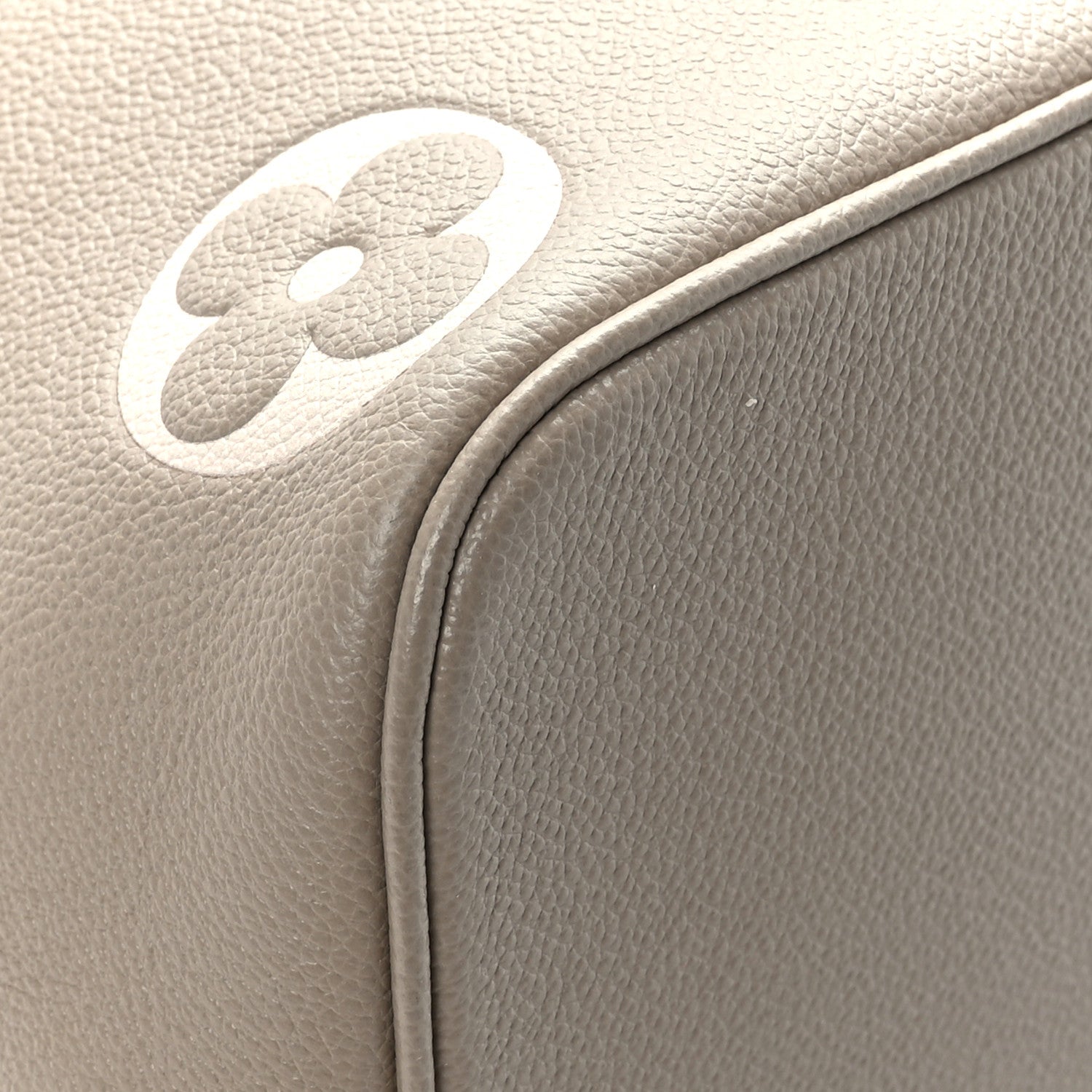 Louis Vuitton Empreinte Monogram Giant Neonoe MM Tourterelle Creme 8 of 11