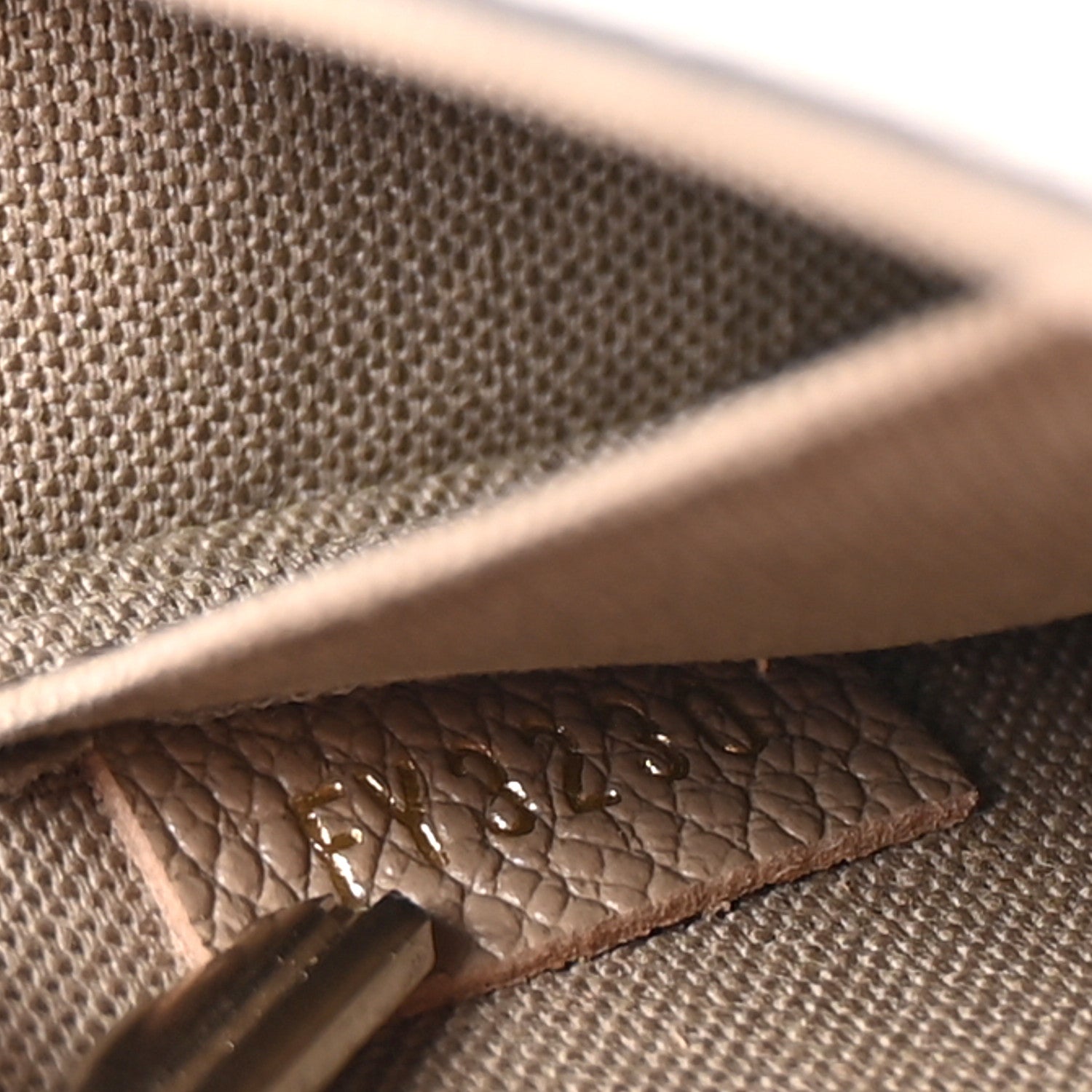 Louis Vuitton Empreinte Monogram Giant Felicie Pochette Tourterelle Creme 7 of 11
