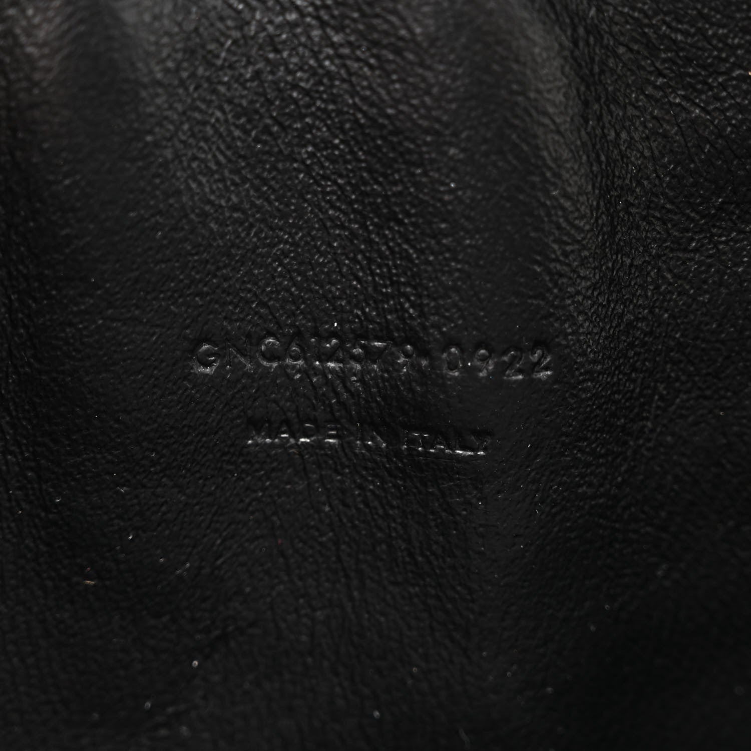 Saint Laurent Grain De Poudre Matelasse Monogram Mini Lou Camera Bag Black 7 of 11
