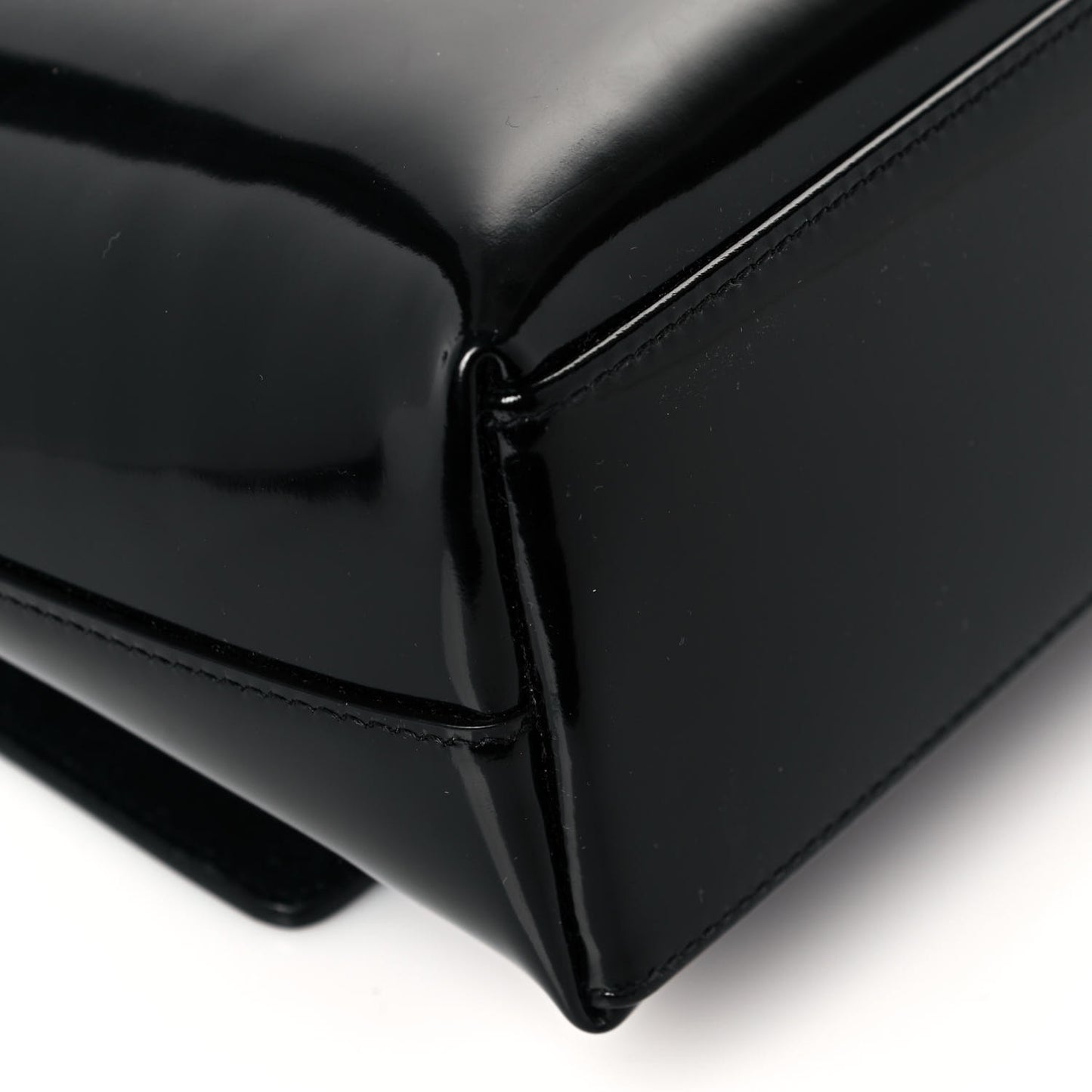 Patent Le 90 Shoulder Bag Black