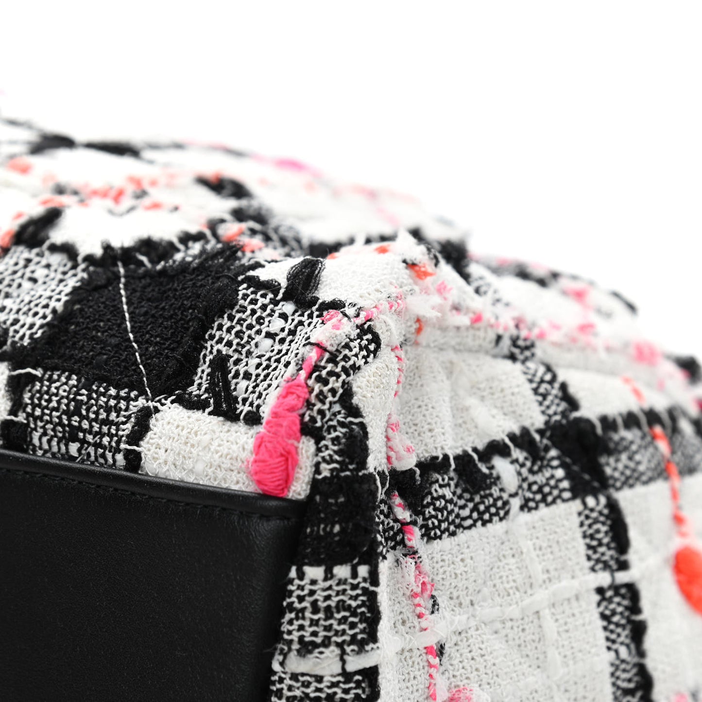 Tweed Calfskin Signe Hobo Coral White Black