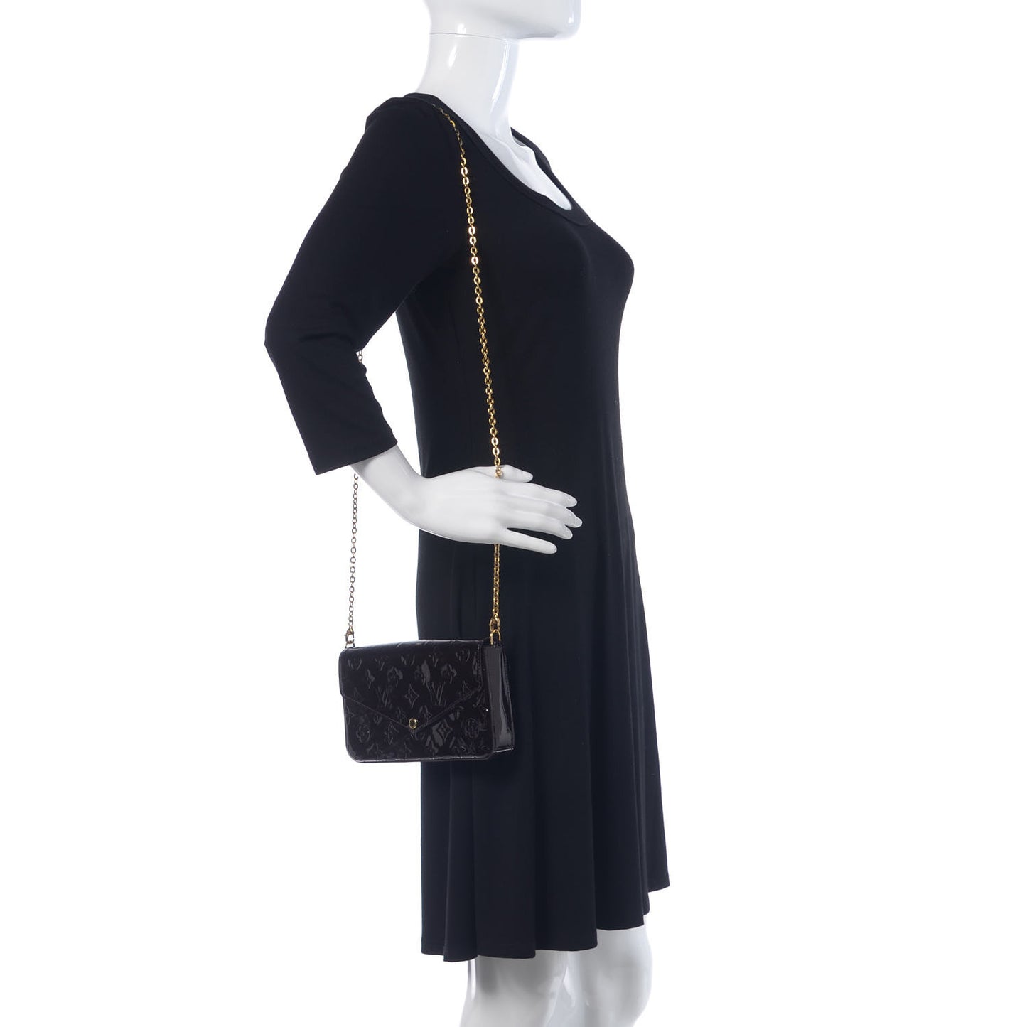 Vernis Pochette Felicie Chain Wallet Amarante