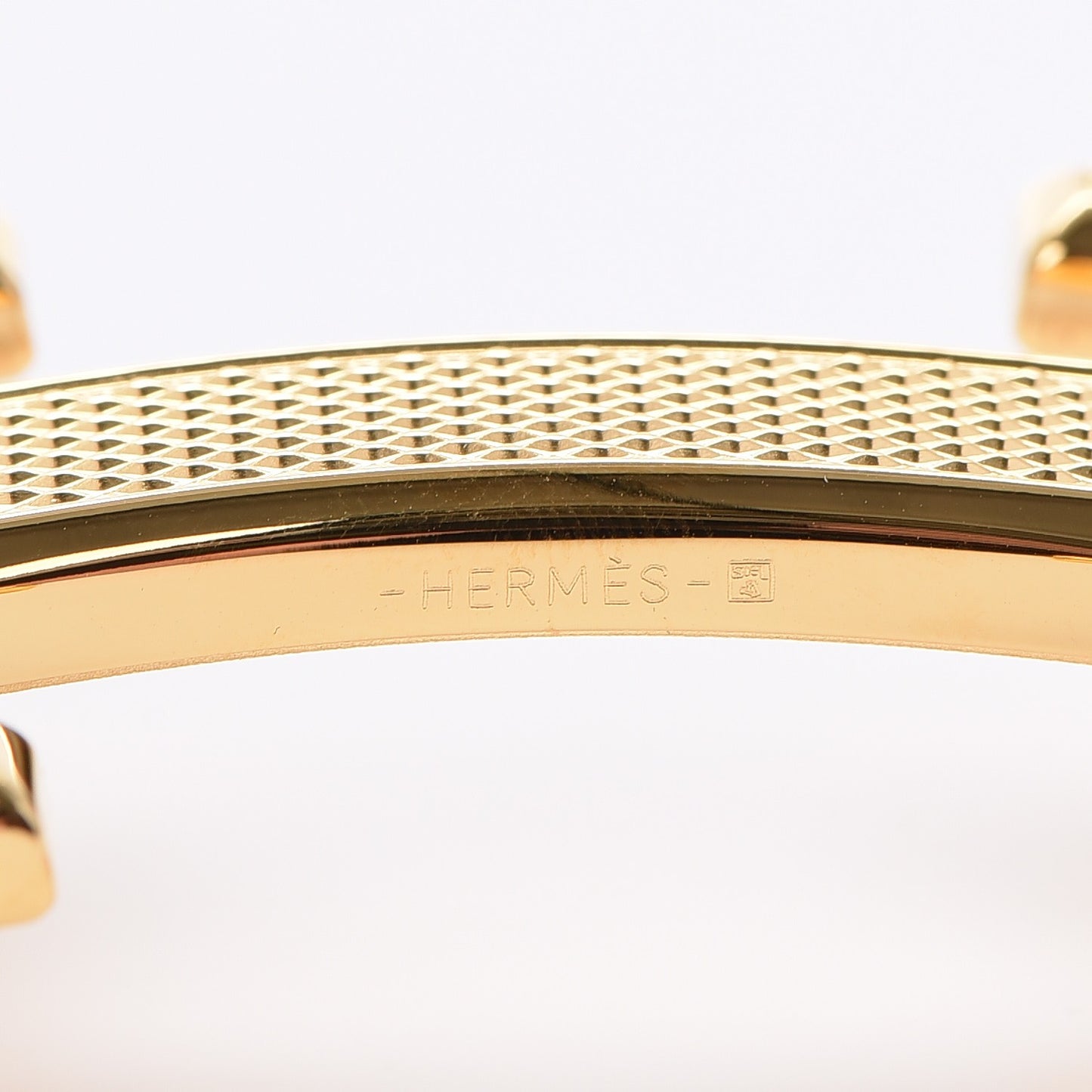 Guilloche 32mm H Belt Buckle Gold