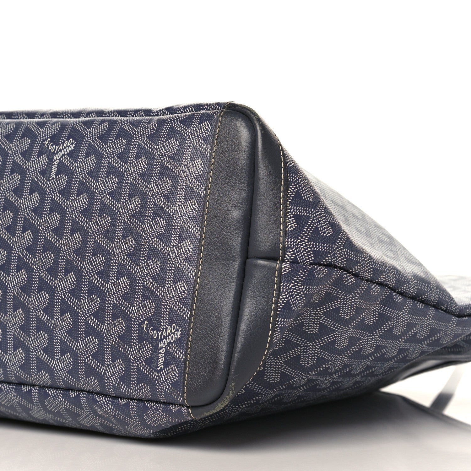 Goyard Goyardine Artois MM Grey 9 of 9