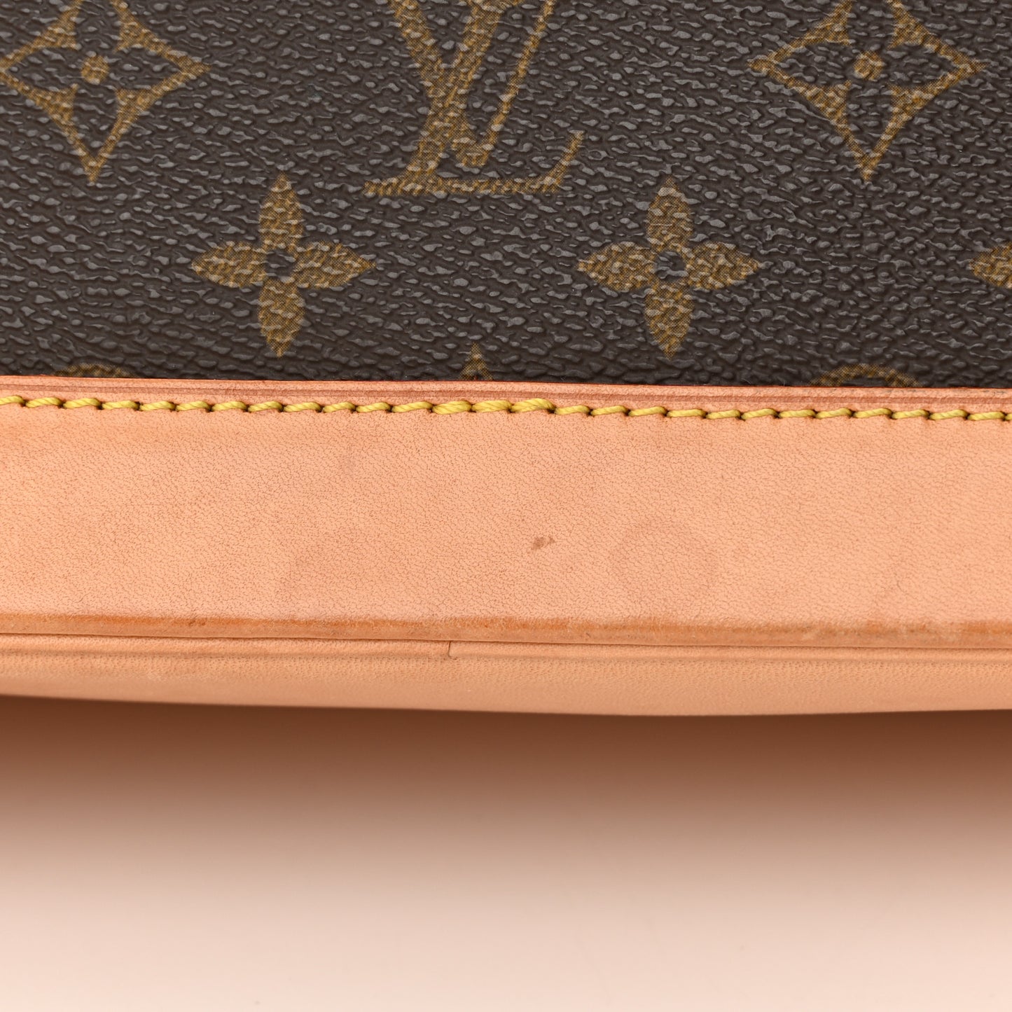 Monogram Alma PM