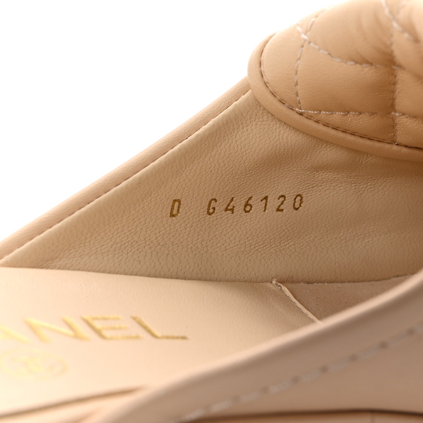 Lambskin Quilted CC Turnlock Mules 38.5 Light Beige