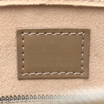Louis Vuitton Epi Pont-Neuf Pepper 9 of 17