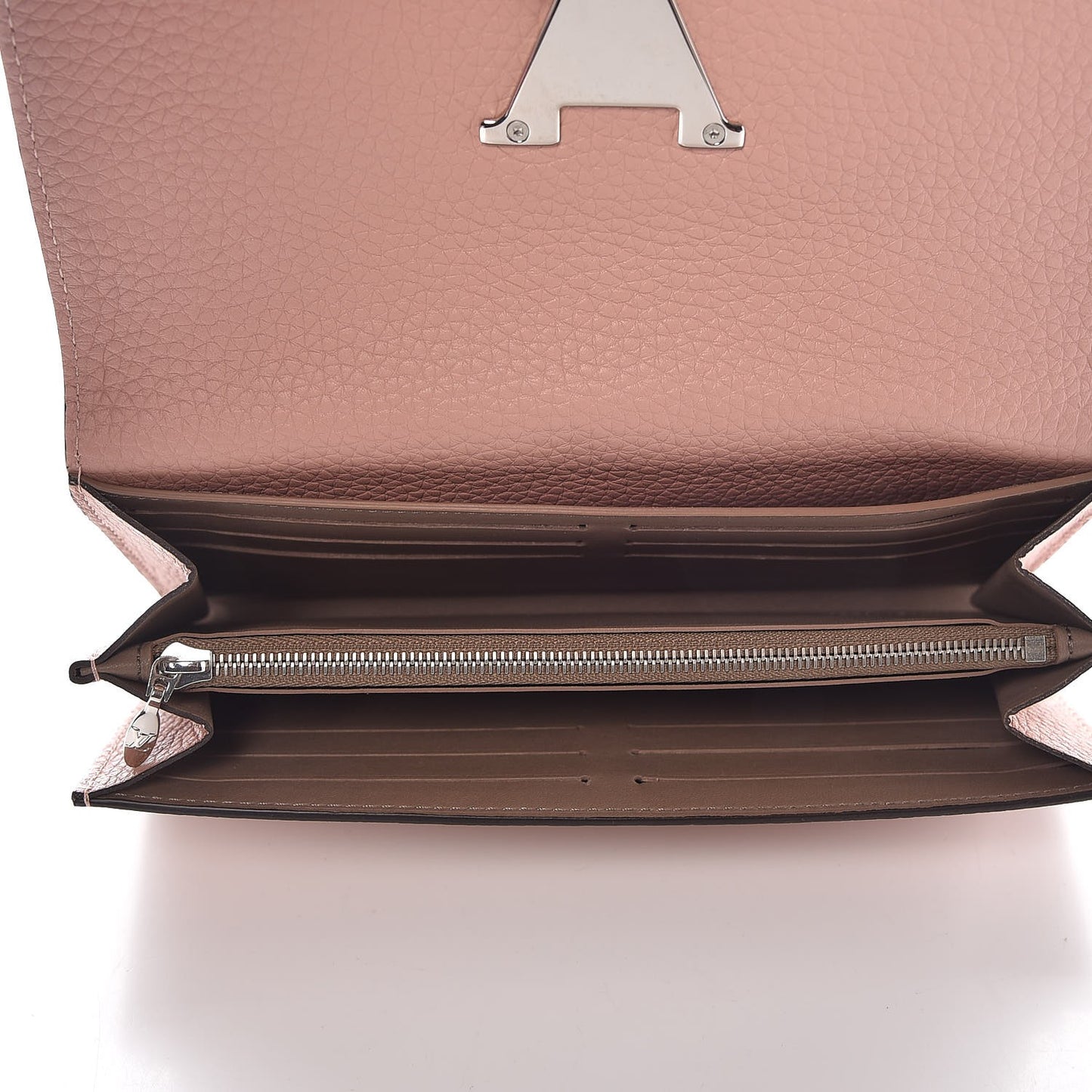 Taurillon Capucines Wallet Magnolia