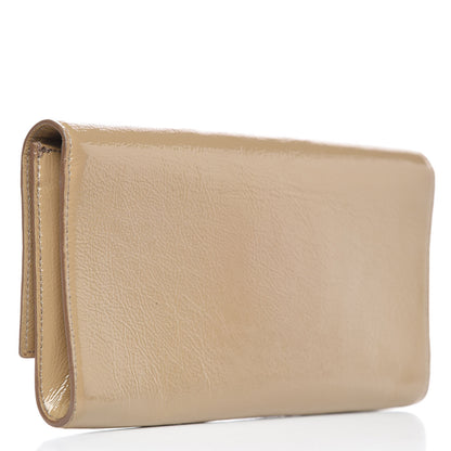 Saint Laurent Textured Patent Calfskin Monogram Large Belle De Jour Clutch Beige 3 of 7