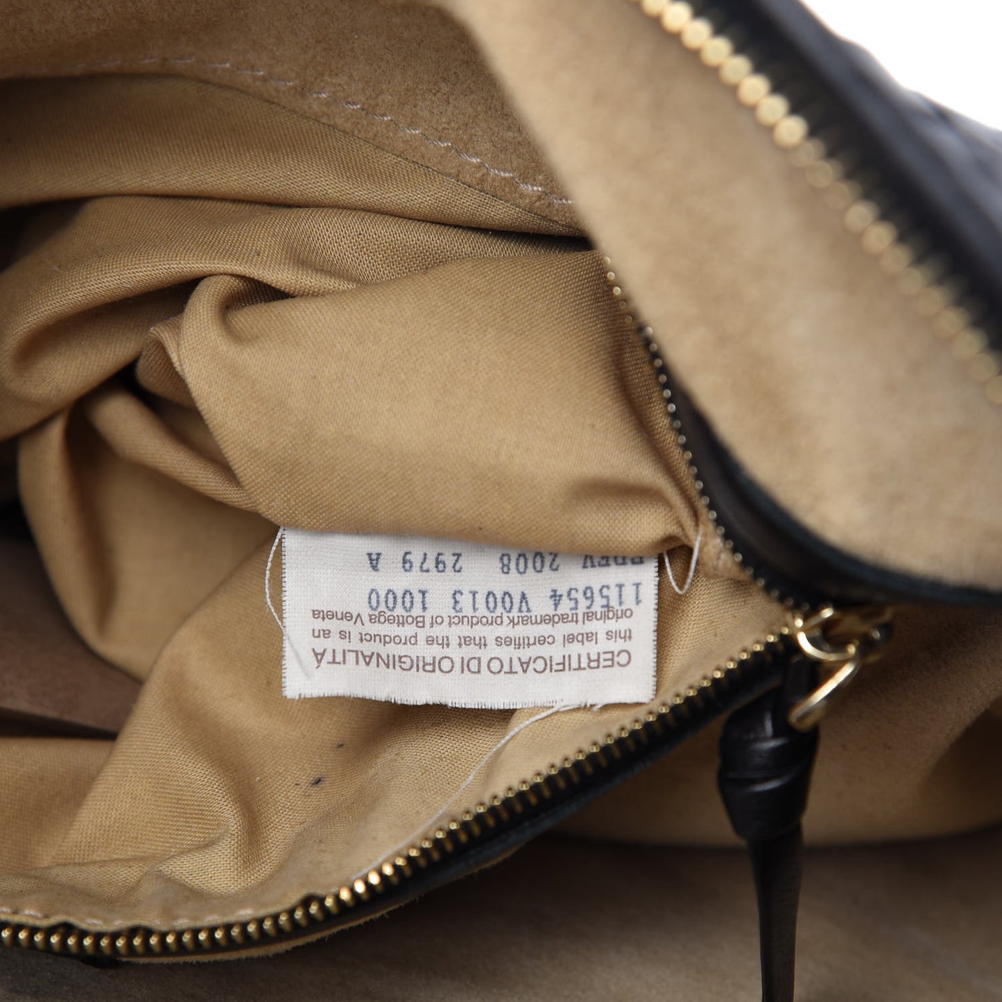 Nappa Intrecciato Large Veneta Hobo Black