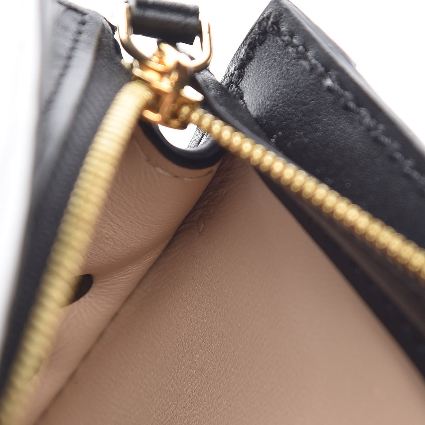 Epi Trunk Clutch White