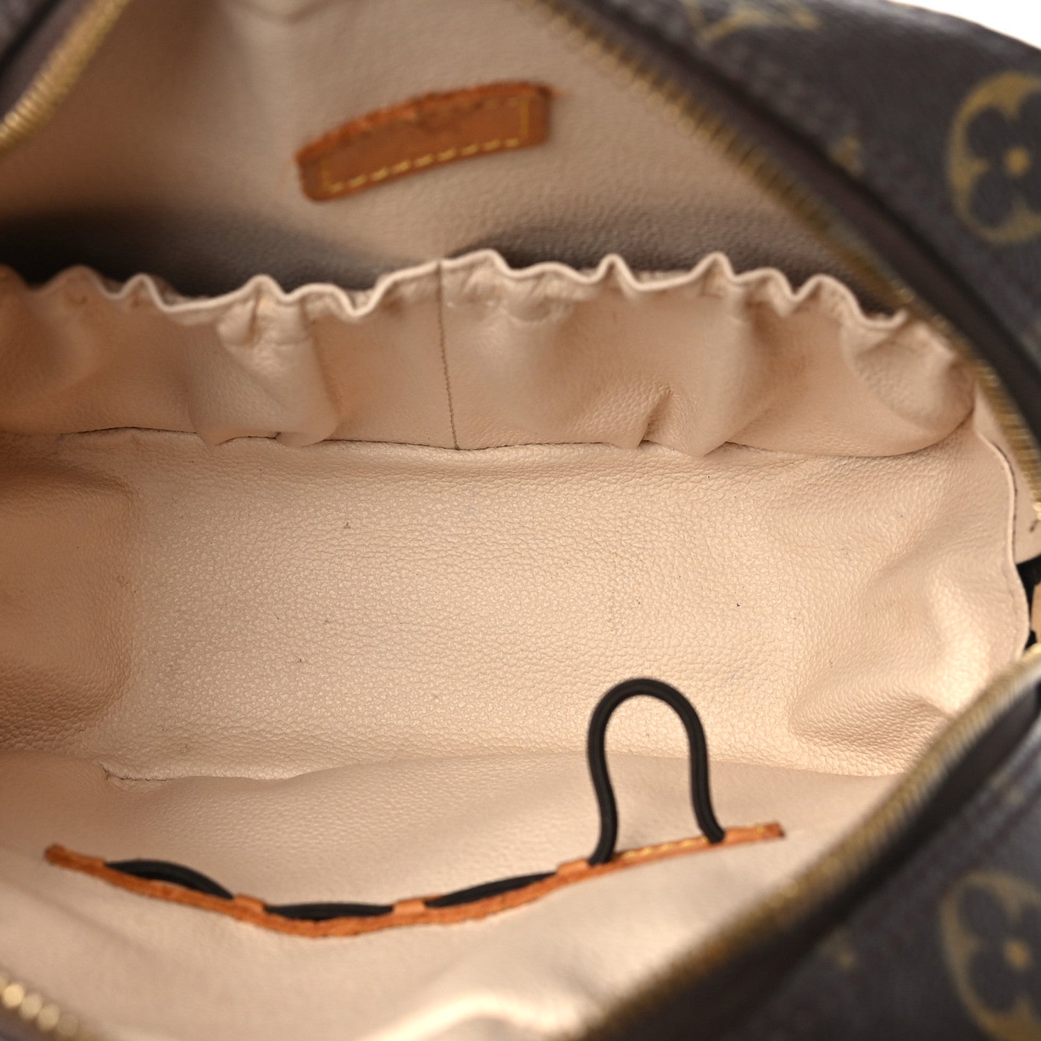 Louis Vuitton Monogram Spontini 5 of 15