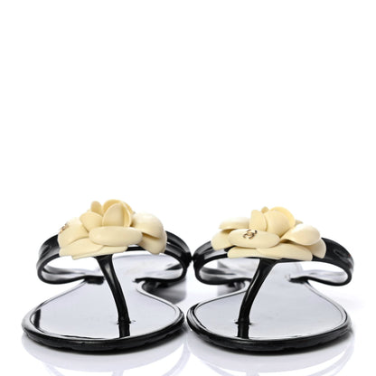 Chanel Jelly Quilted Camellia Thong Sandals 38 White Black 2 of 4