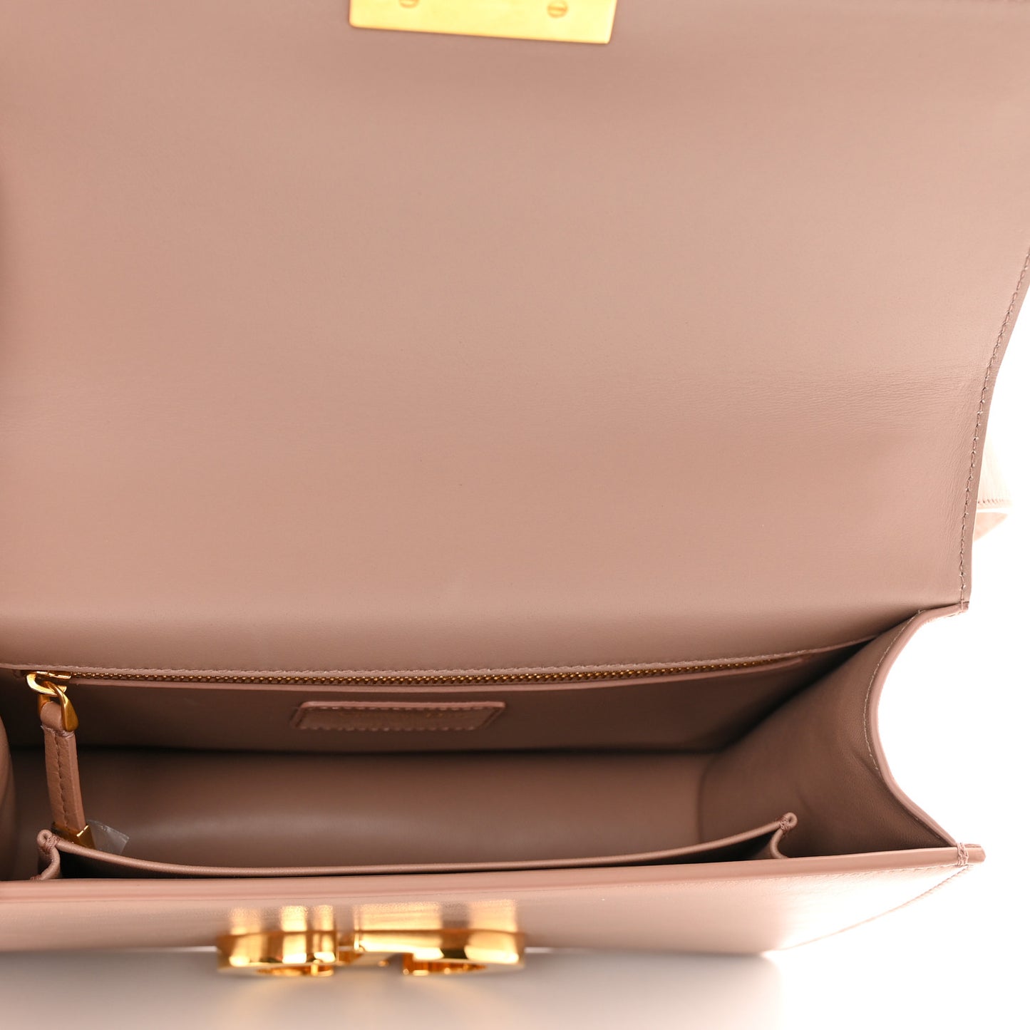 Shiny Crinkled Lambskin 30 Montaigne Flap Bag Fard