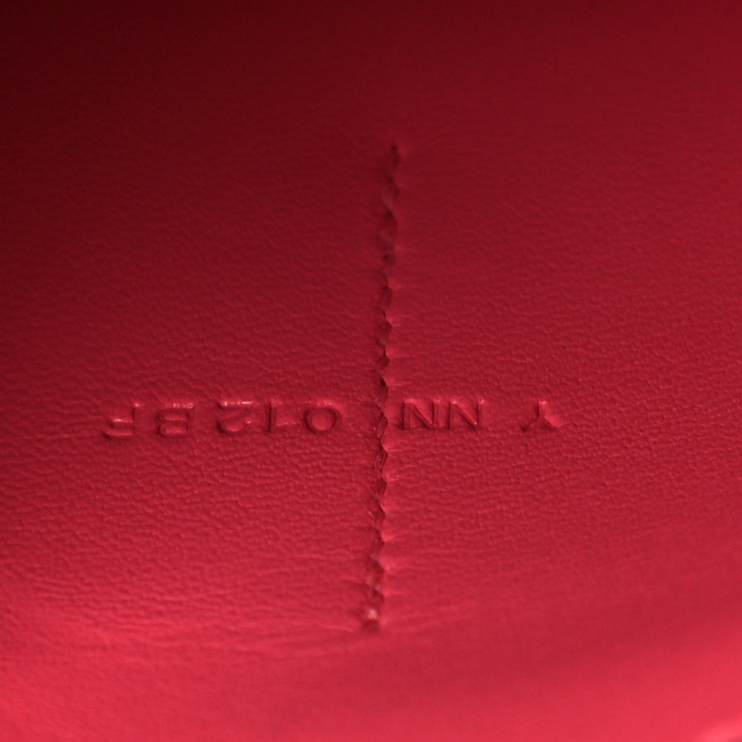 Togo Dogon Compact Wallet Rose Lipstick