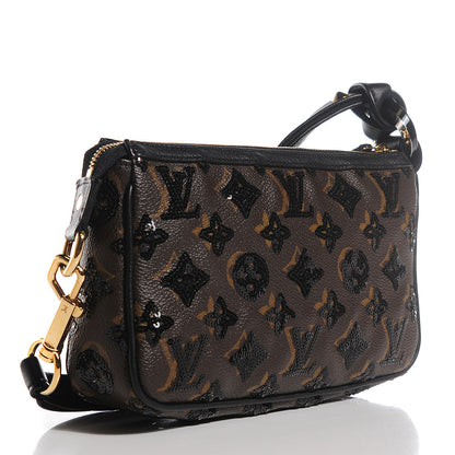 Louis Vuitton Monogram Sequins Eclipse Pochette Noir 7 of 31