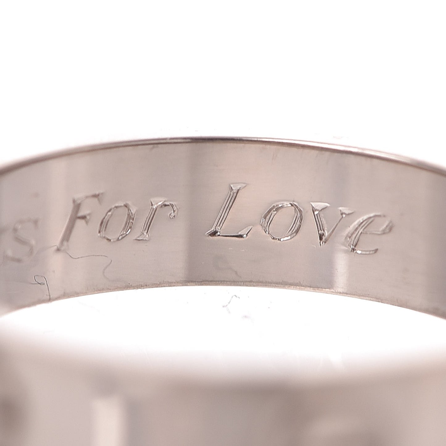 18K White Gold 5.5mm LOVE Ring 66 11.50