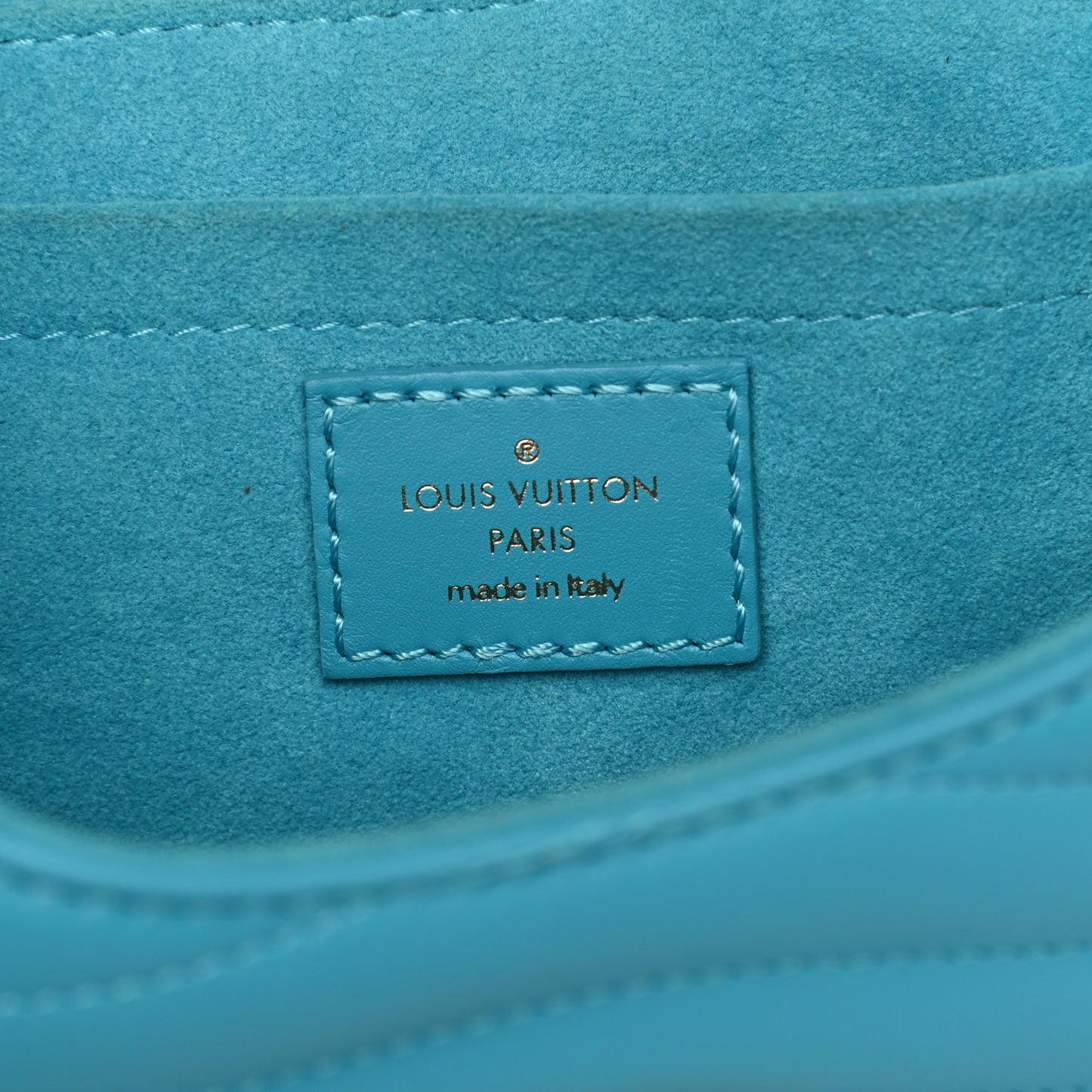 Calfskin New Wave Chain PM Malibu Green