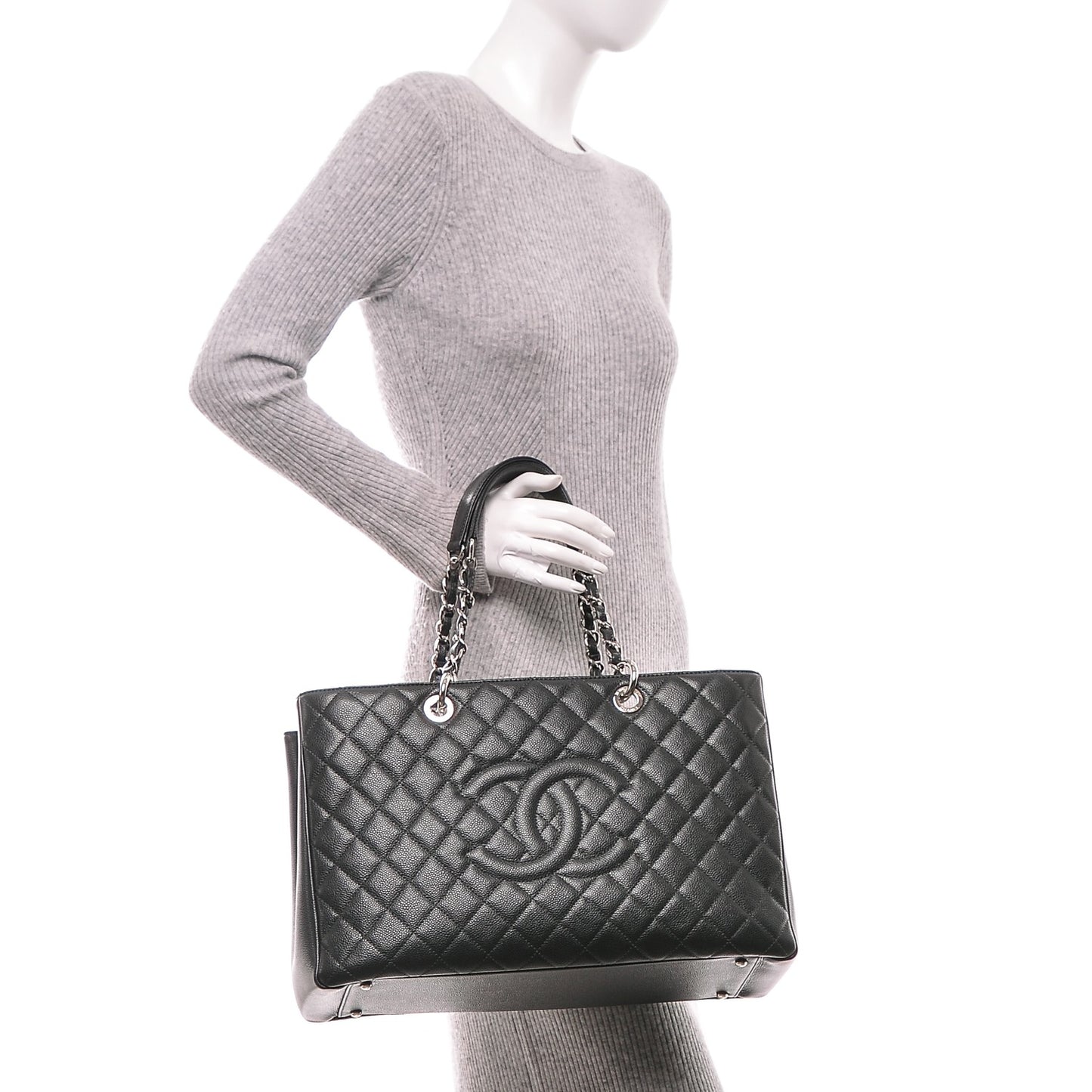 Caviar Quilted XL Grand Shopping Tote GST Grey