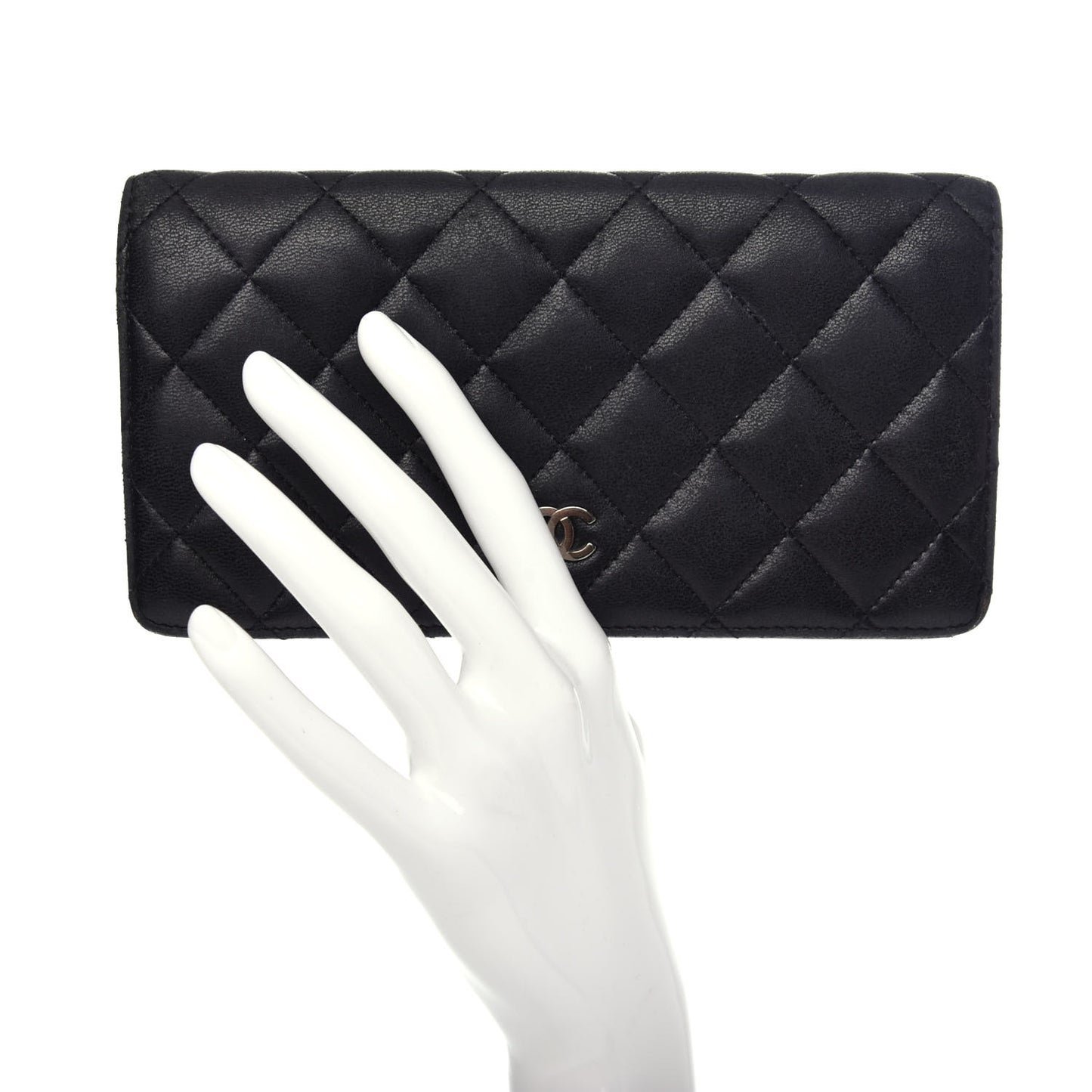 Lambskin Quilted Yen Wallet Black