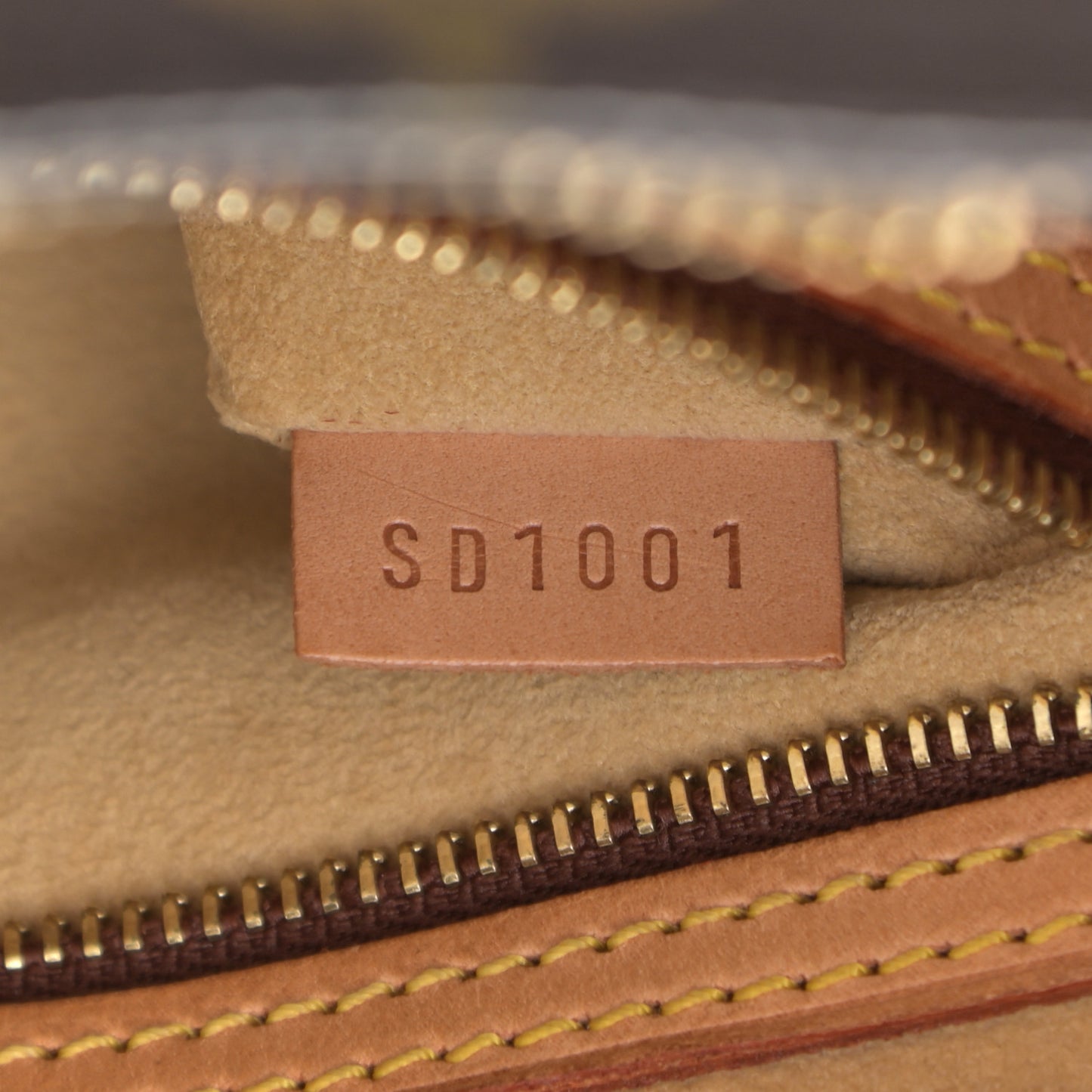 Monogram Looping MM