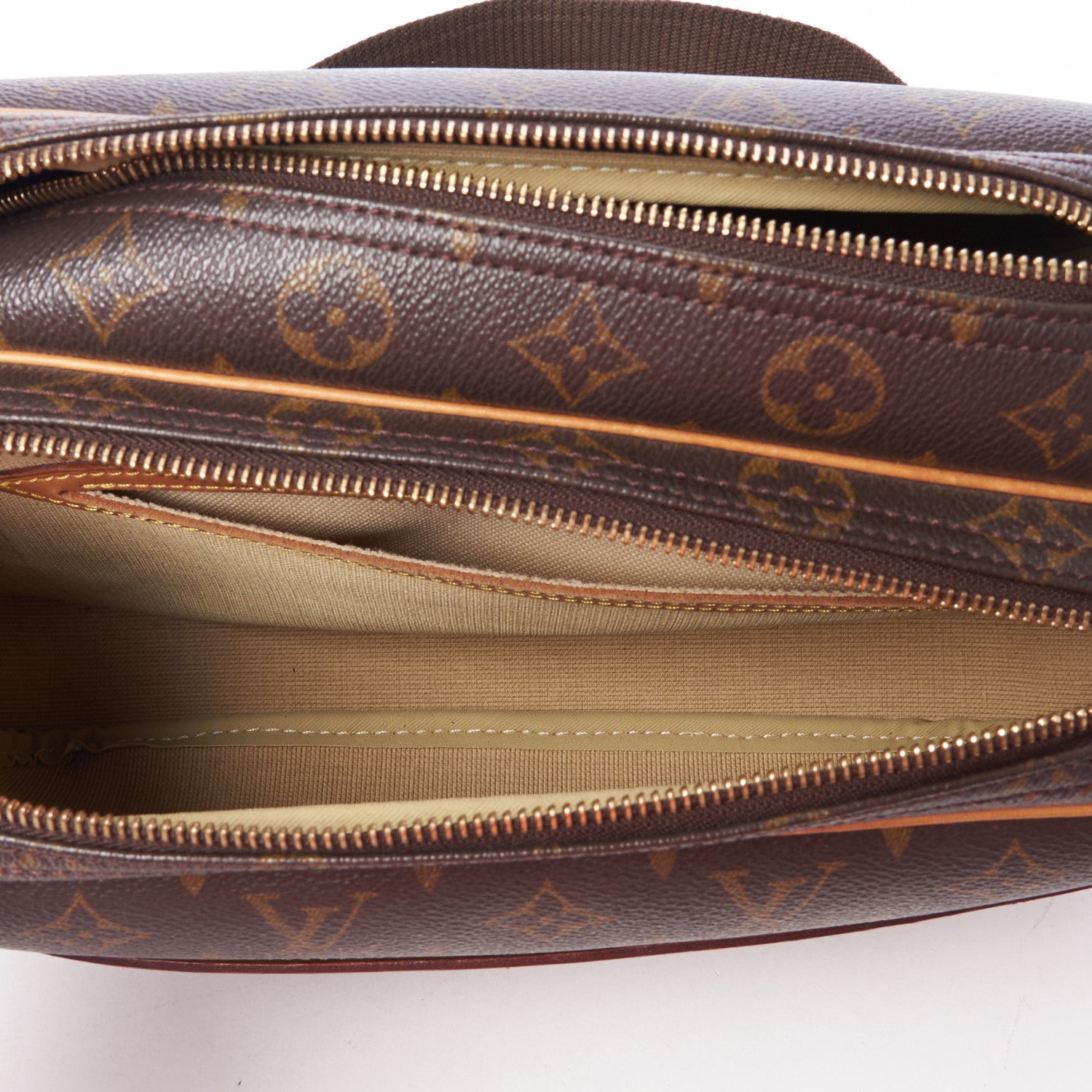 Louis Vuitton Monogram Reporter PM 8 of 11