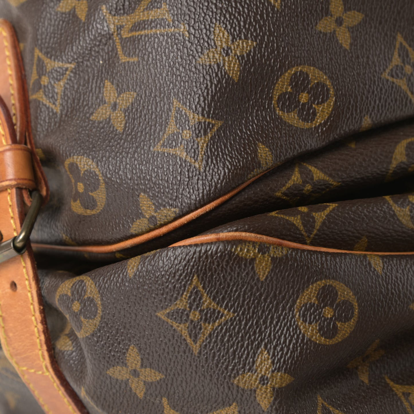 Monogram Saumur 35